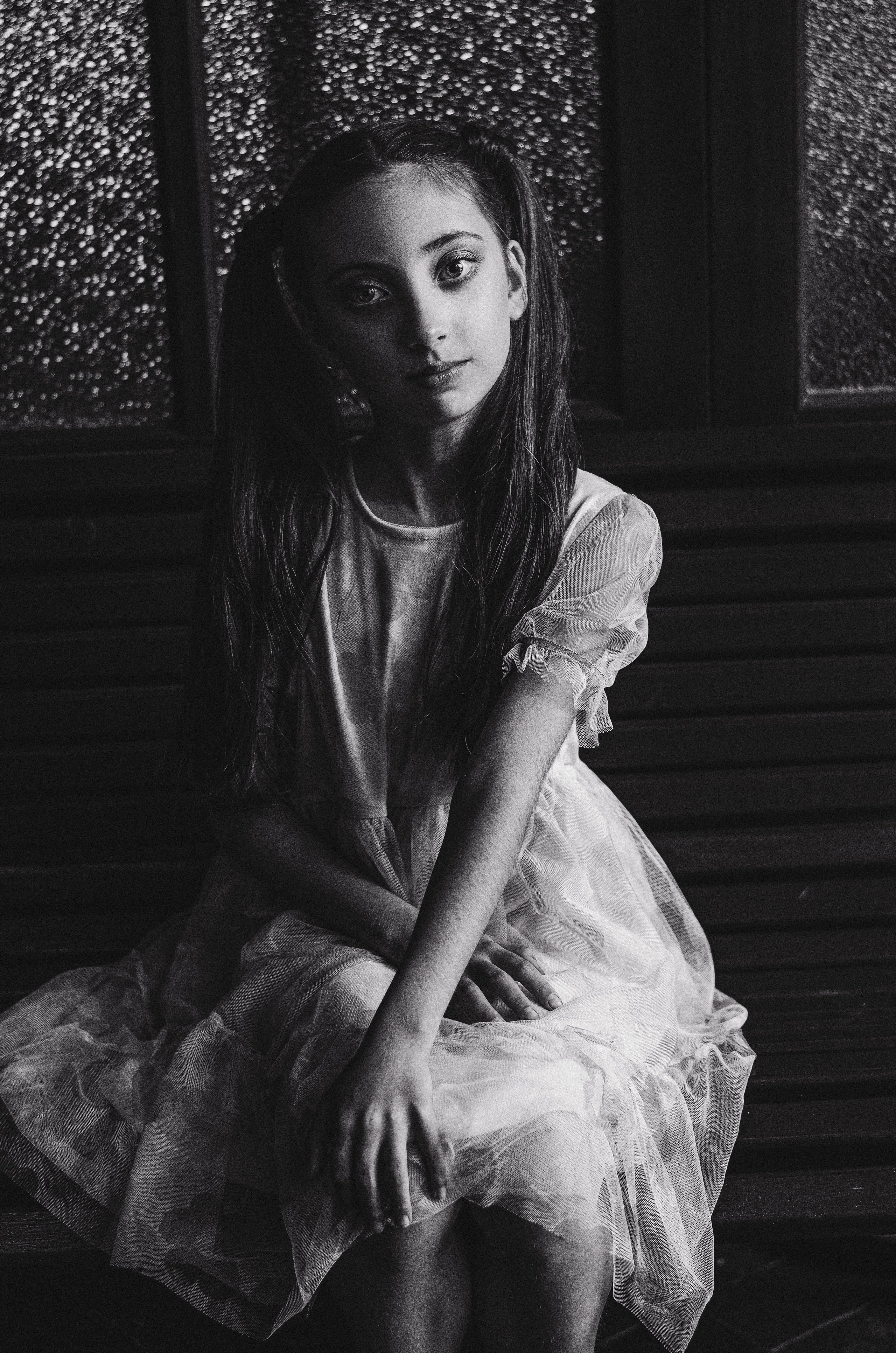 Фотопрогулка с ученицами модельной школы H&A. Портретный и репортажный фотограф в Санкт-Петербурге Варвара Жукова