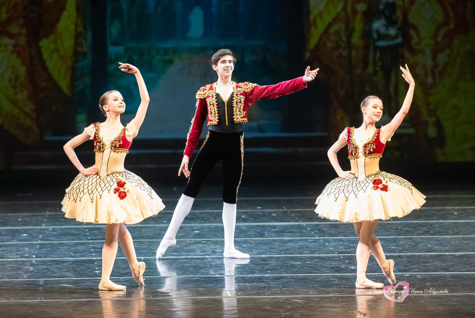 30-летие МГХУ имени Л М Лавровского 2024 г