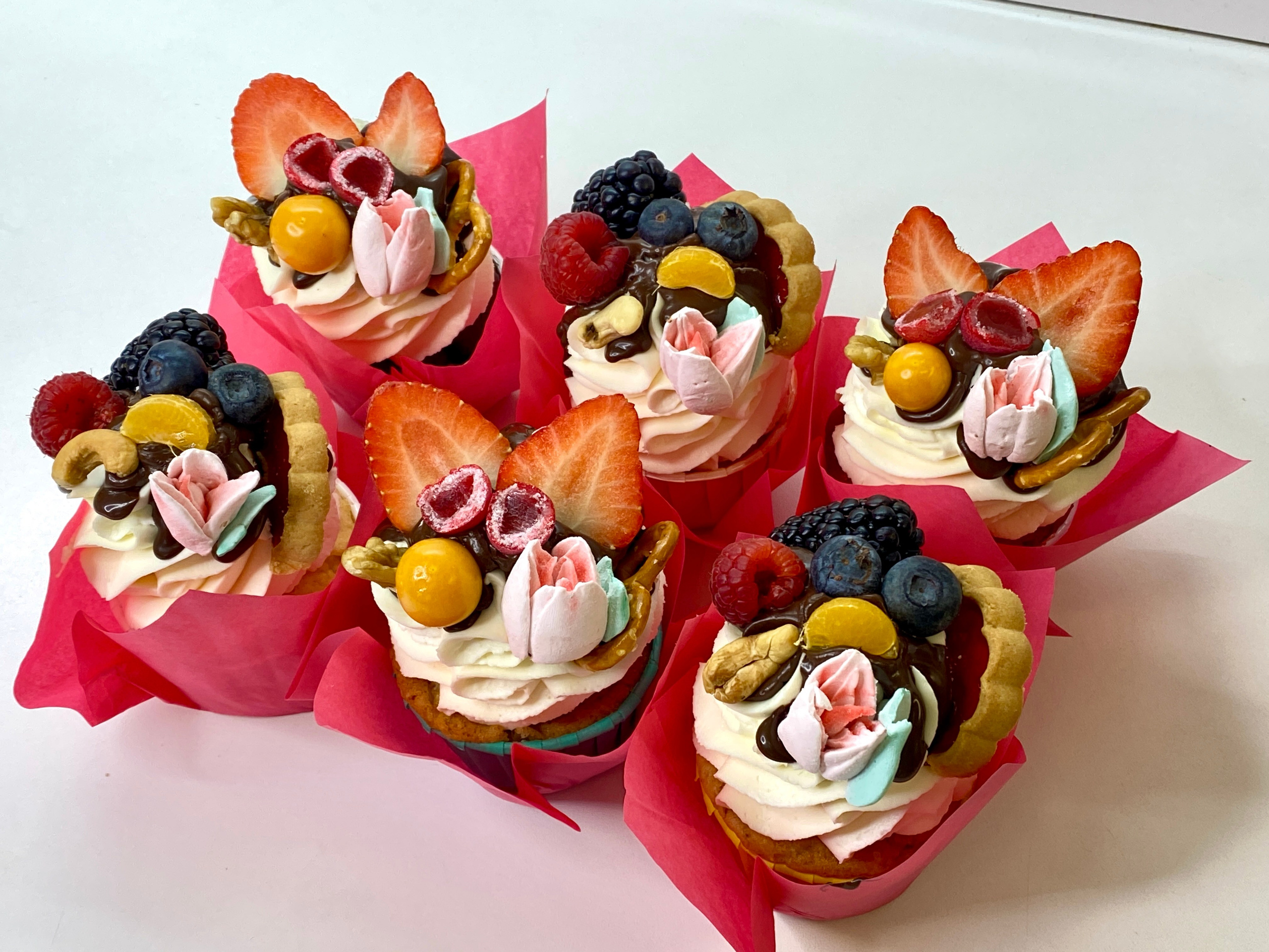 Капкейки стандартные. Katyasugarsugar капкейки, зефир, торты Москва