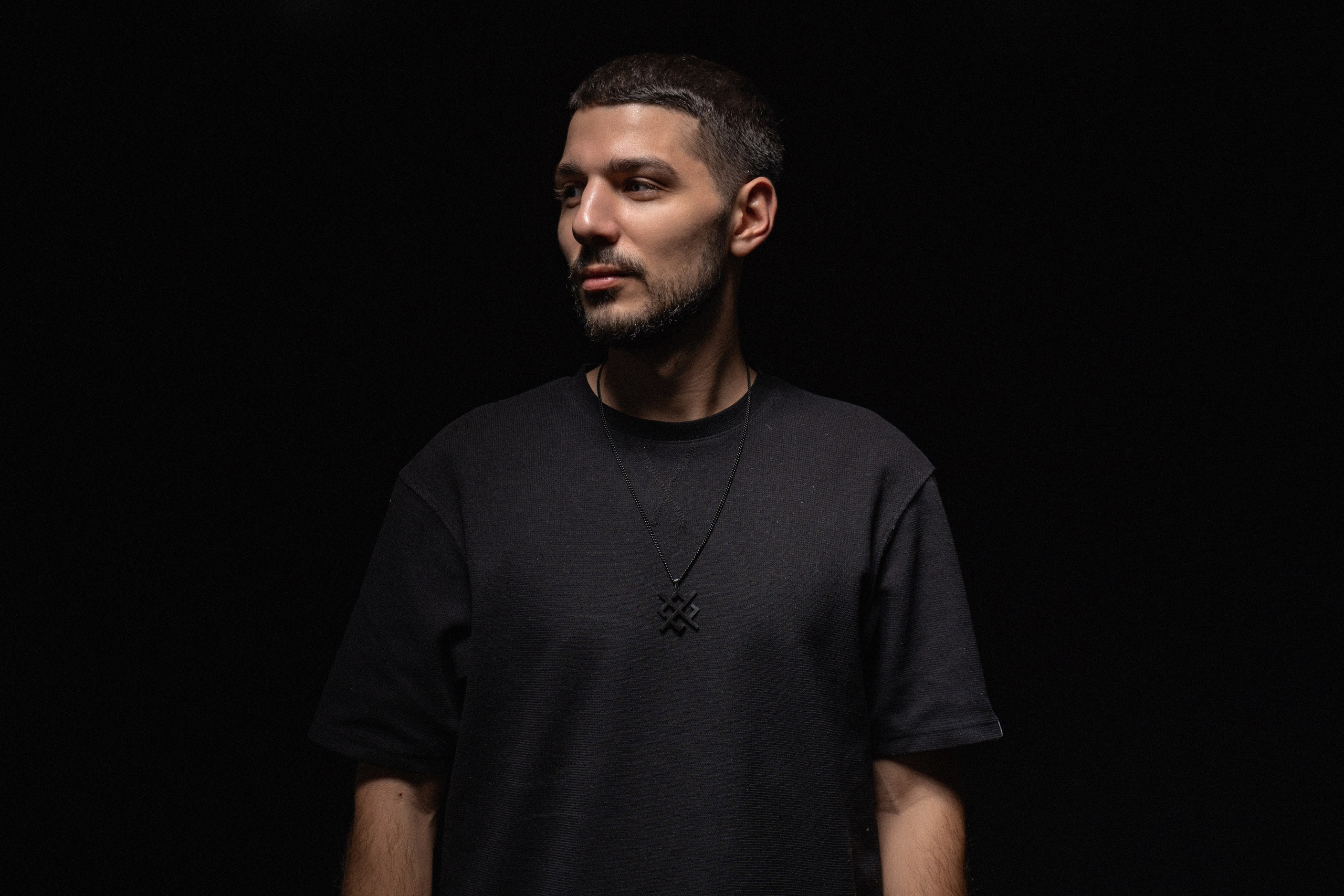 Деловые Портреты женщин и мужчин. Студийный и Рекламный Фотограф в Екатеринбурге Сергей Минин