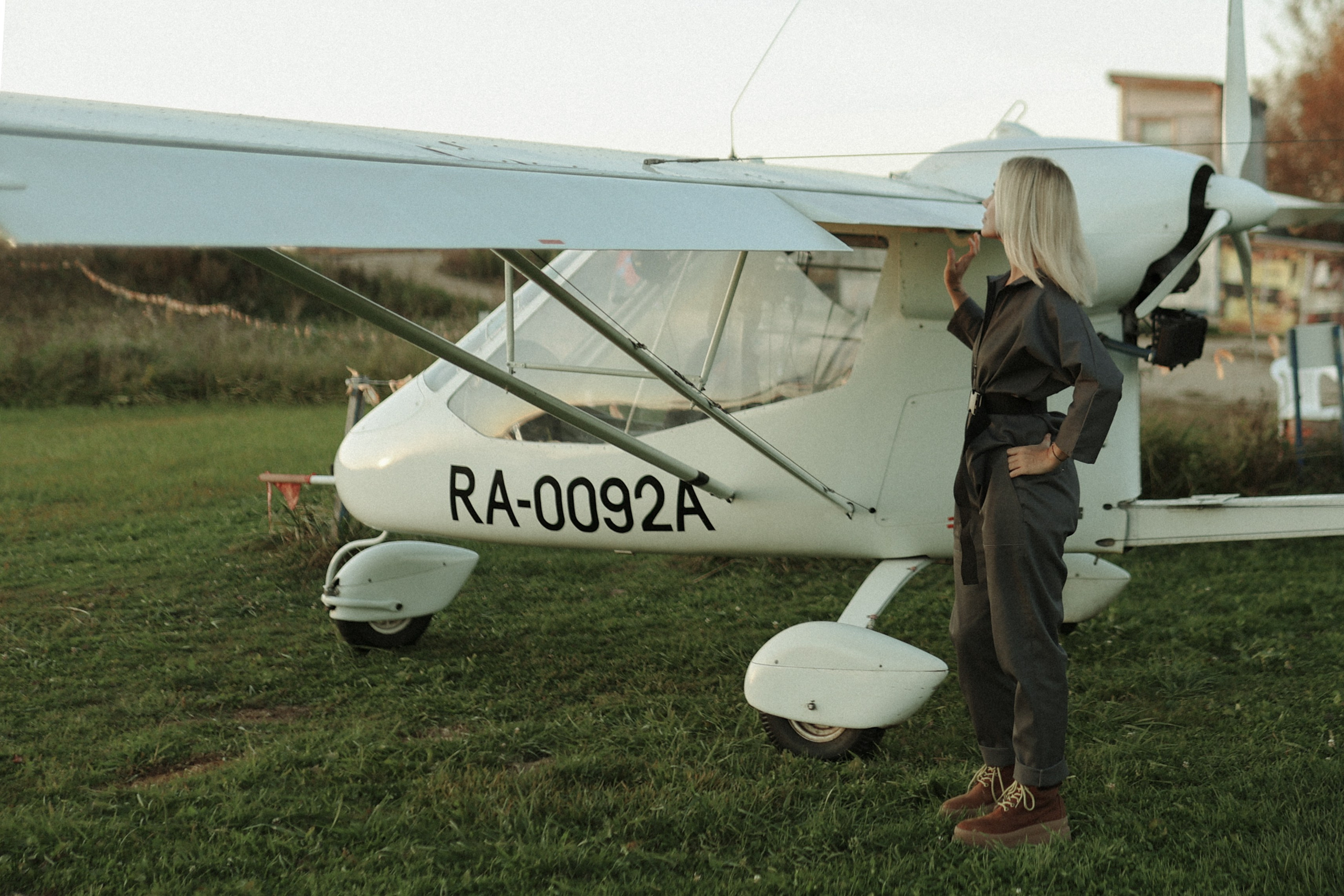 Самолет. Детский и семейный фотограф, съемка новорожденных Москва