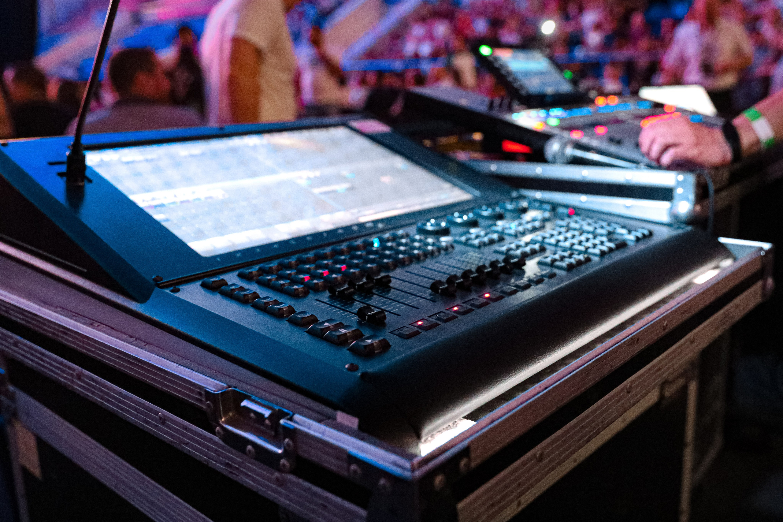 «ПАВЕЛ ВОЛЯ STAND-UP». Photographer Viktoriya Markushina «My world throug»