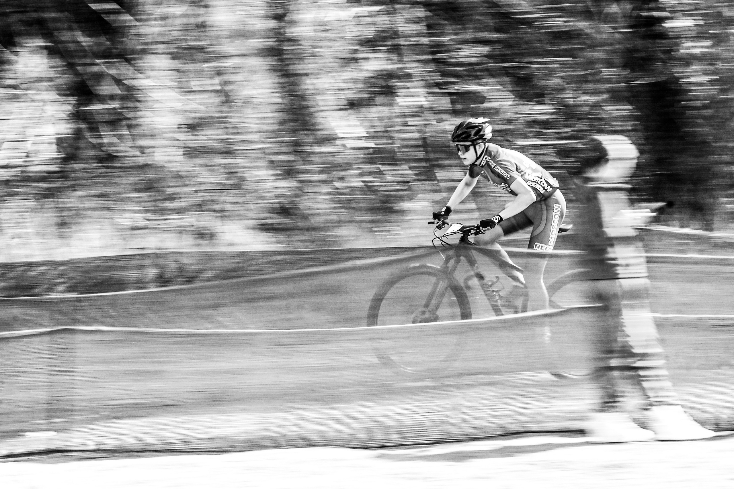 Маунтинбайк, кросс-кантри в Архипо-Осиповке 16 марта 2025. Спортивный фотограф, фотожурналист Павел Ларькин