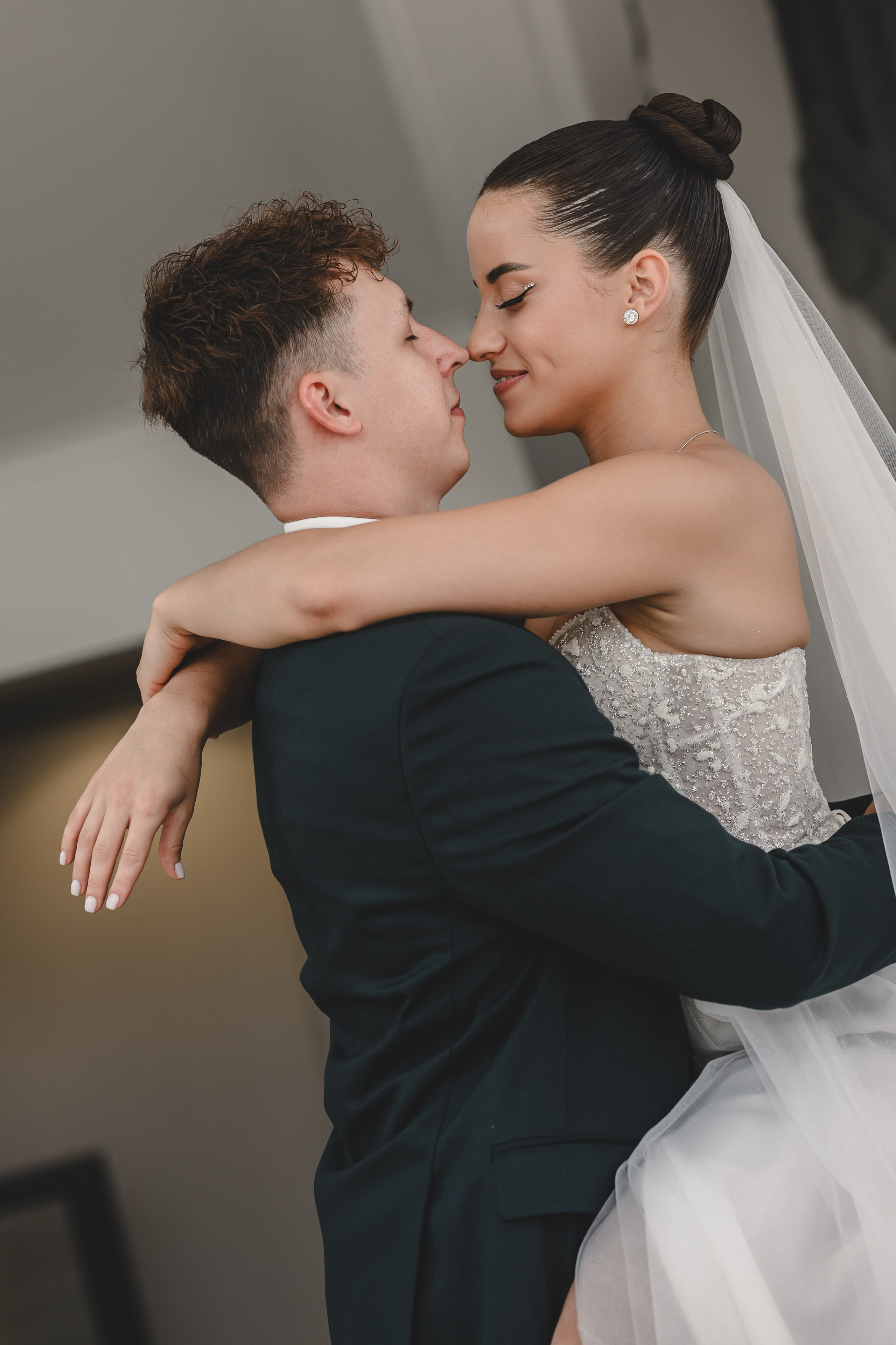 Михаил и Валерия