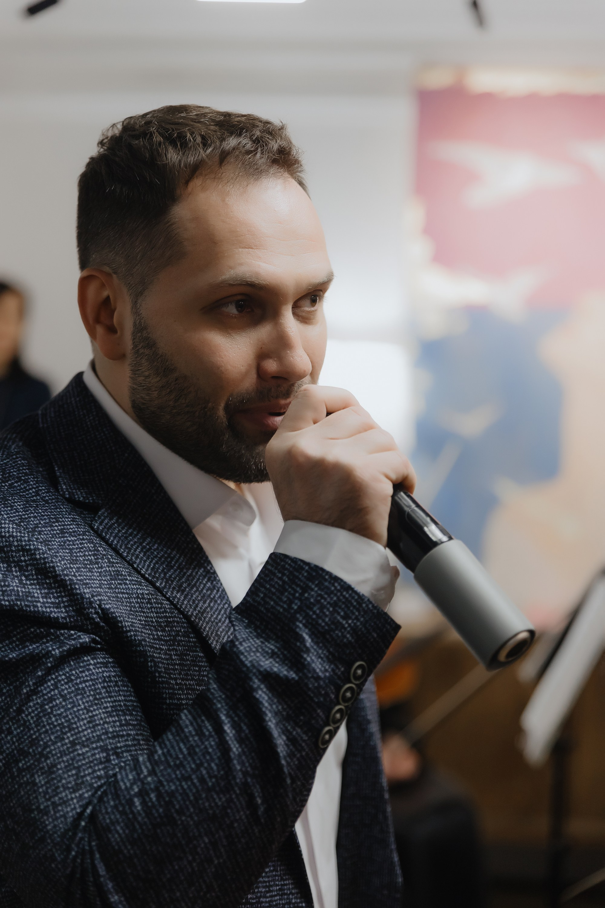 Открытие нового пространства интерьерного салона L. DECO в феврале 2025. L. Deco интерьерный салон. Краски/обои/лепной декор