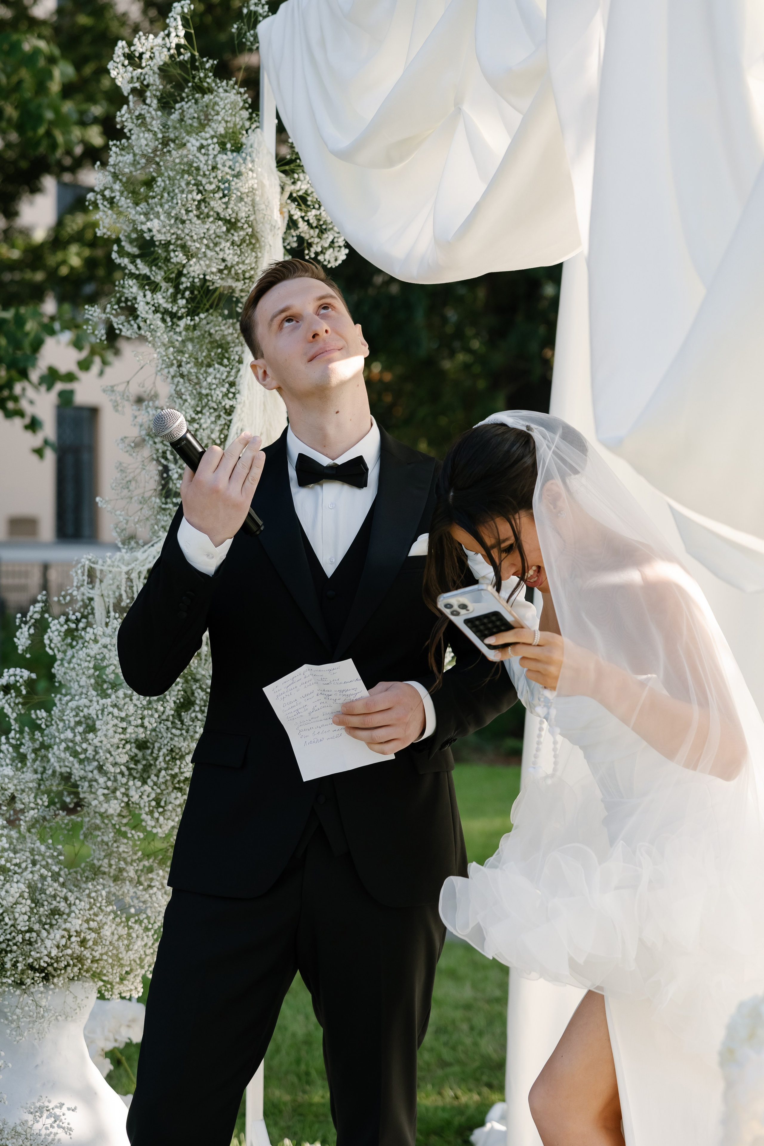 Влюбиться можно в красоту, но полюбить — лишь можно душу. Maya Alieva Wedding Photographer in St.Petersburg