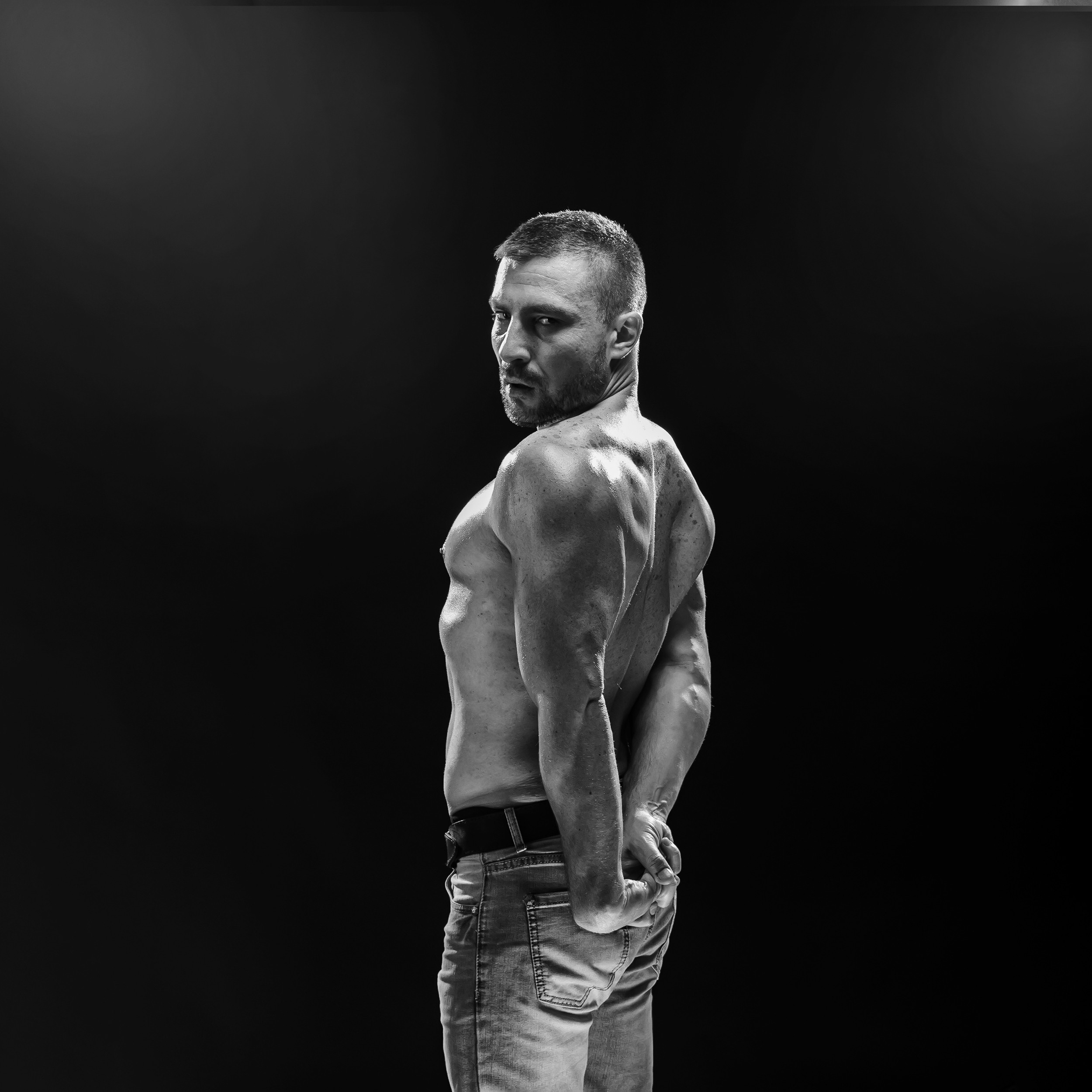 Мужской портрет: мужественность может быть разной. Фотограф в Симферополе и Крыму — Мария СветоЯра Дмитриева | Индивидуальные и семейные съёмки