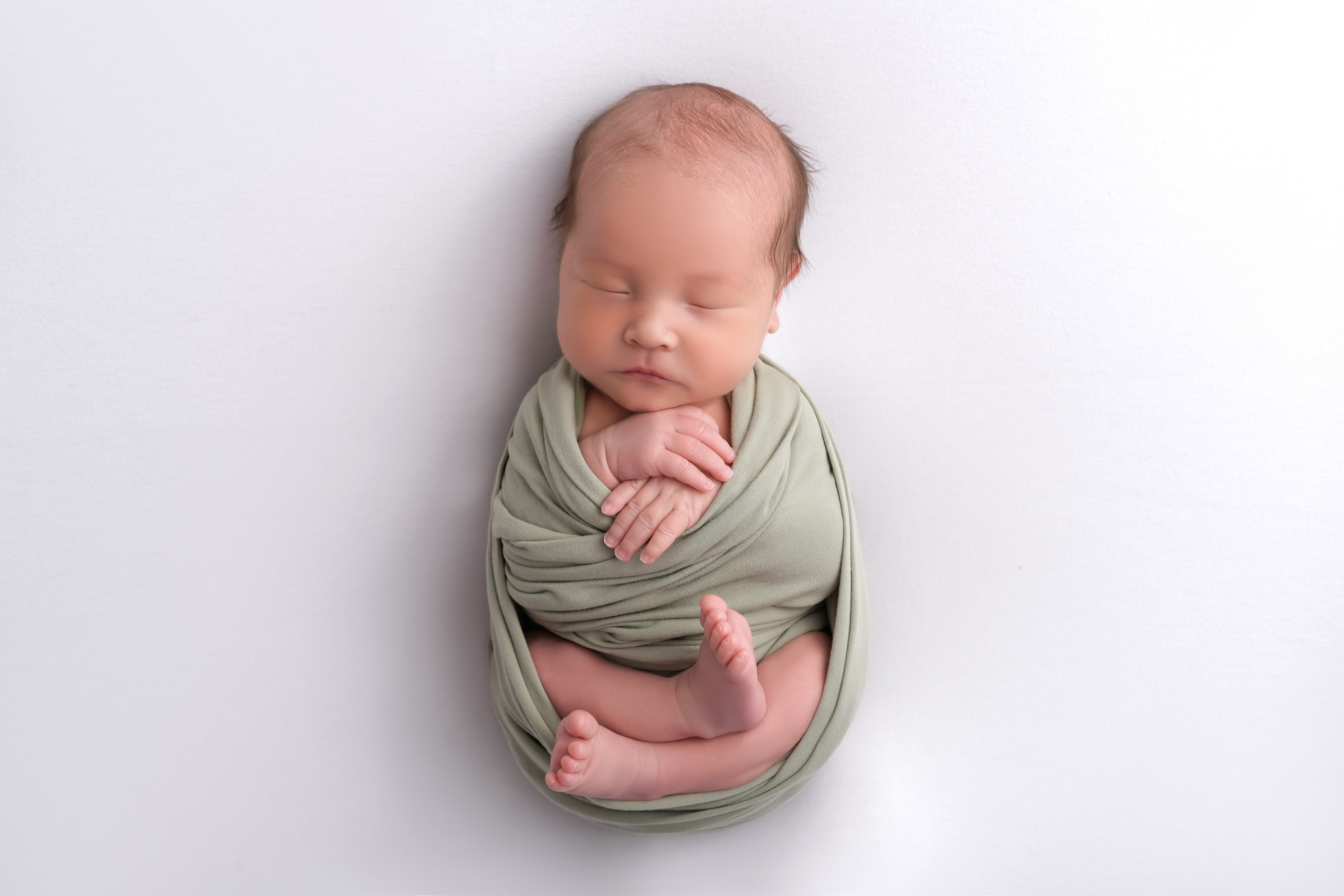 Новорожденные. Фотограф новорожденных в Караганде