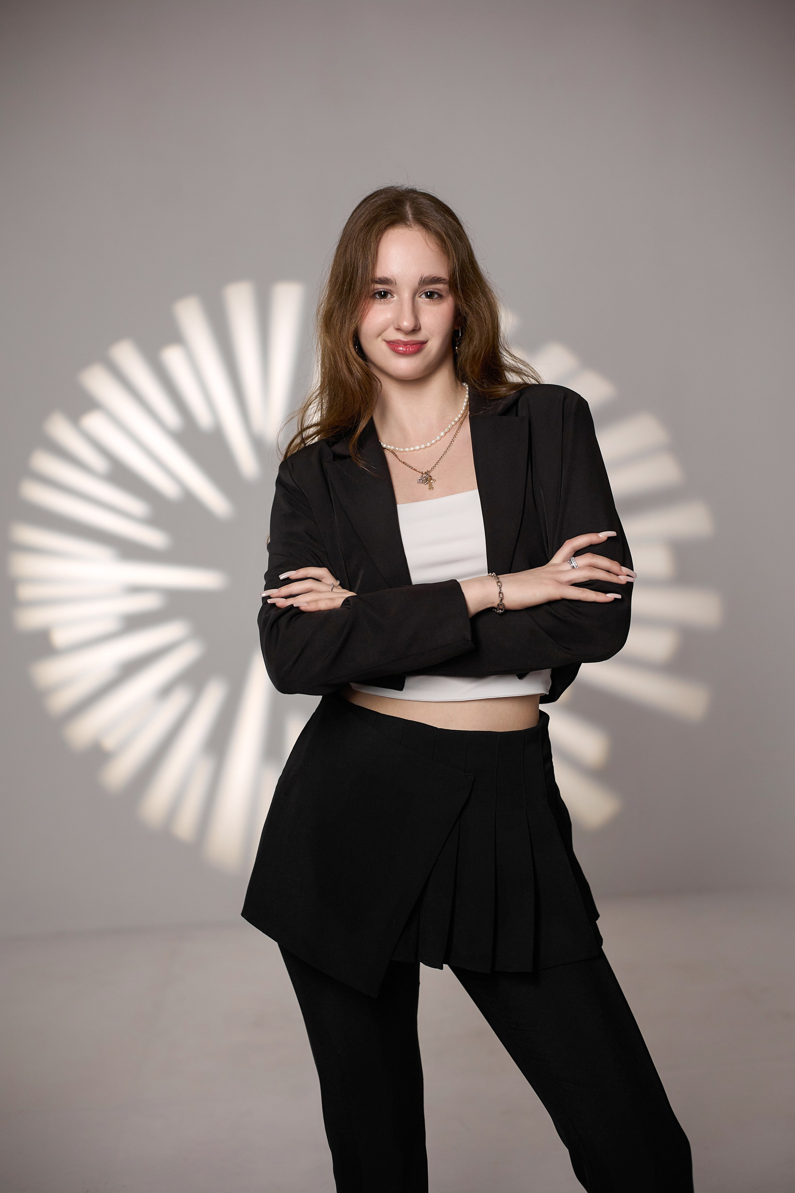 Стильный выпускной альбом «Золото». Выпускные альбомы в Тюмени для школ, садов, вузов спортивных секций