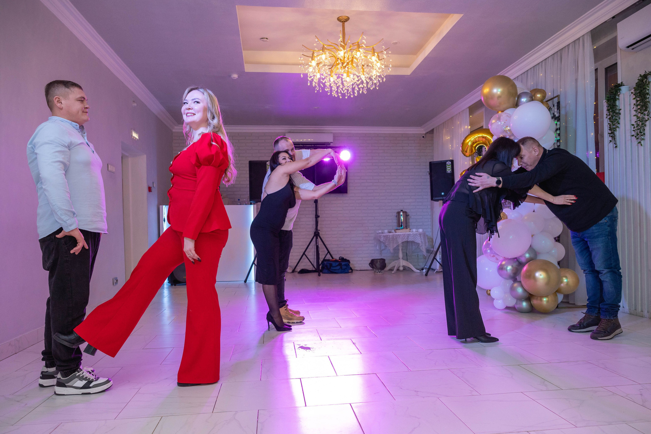 14.02.2025 Ирина. Меня зовут Михайлов Сергей, занимаюсь фото и видео г. Чебоксарах