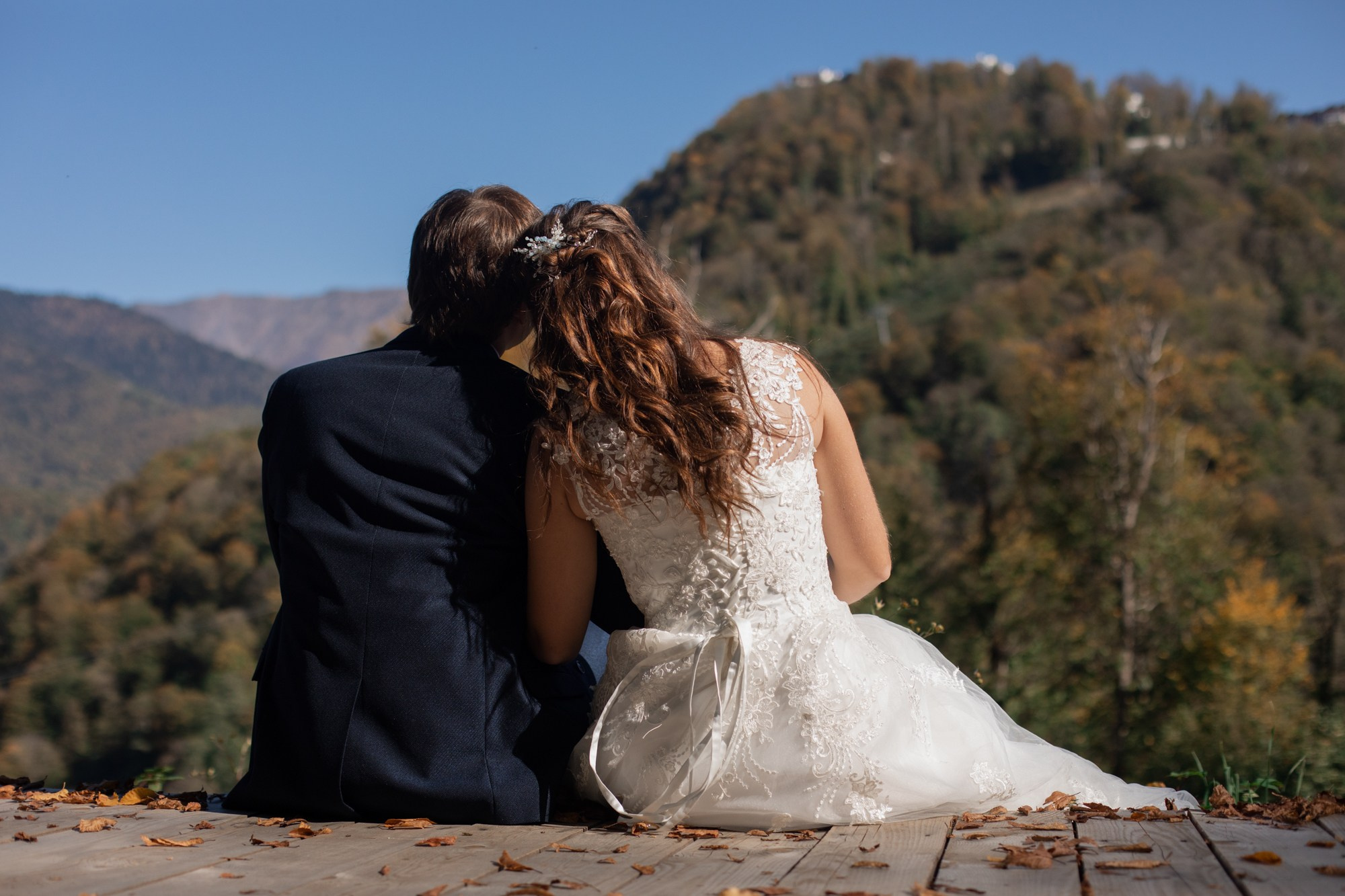 Свадебная прогулка Владимира и Ольги. Красная Поляна. Репортажный и постановочный Наталья Санникова