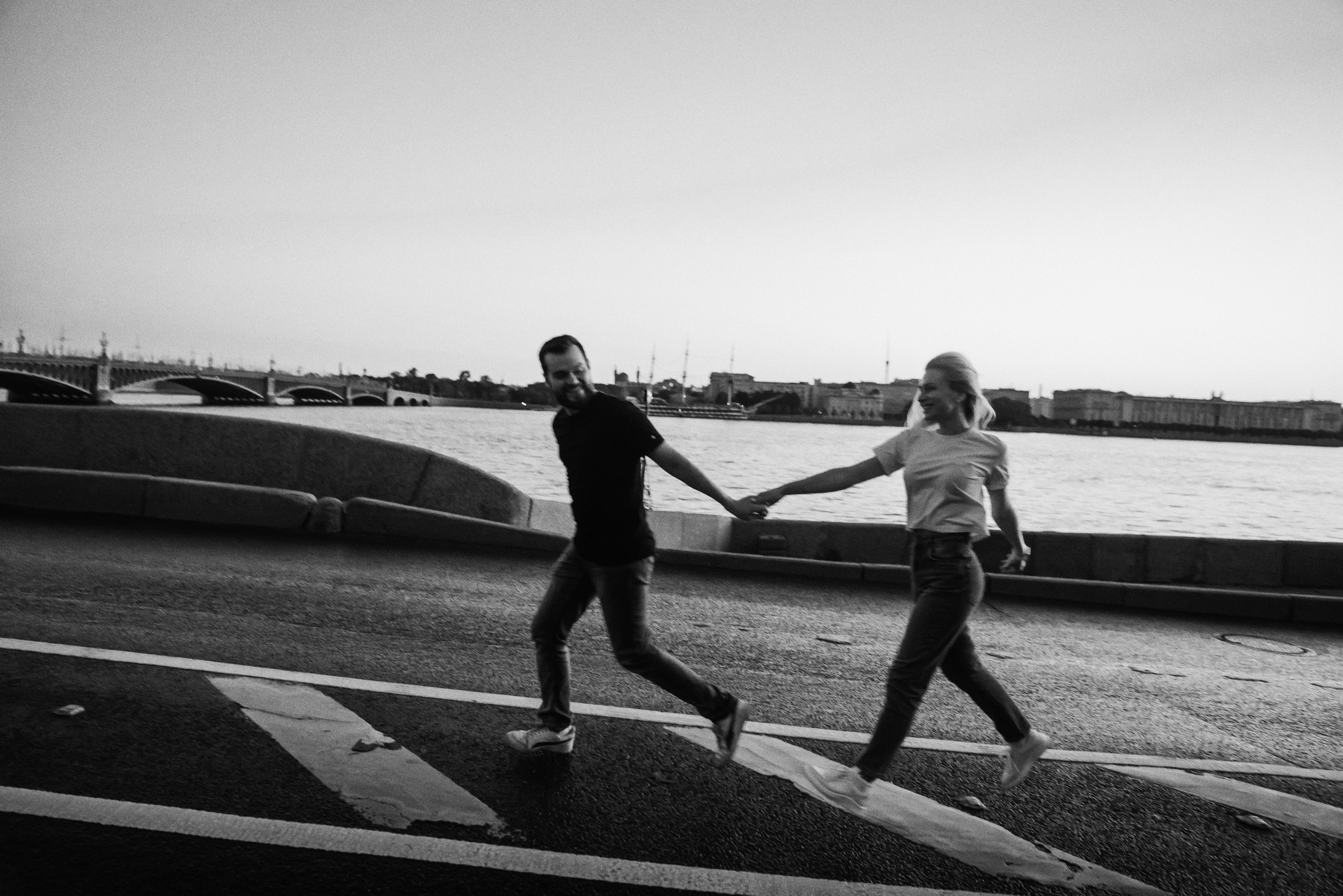 Лера и Женя. Разводные мосты. Рассвет. Свадебный фотограф в Санкт-Петербурге София Шубик