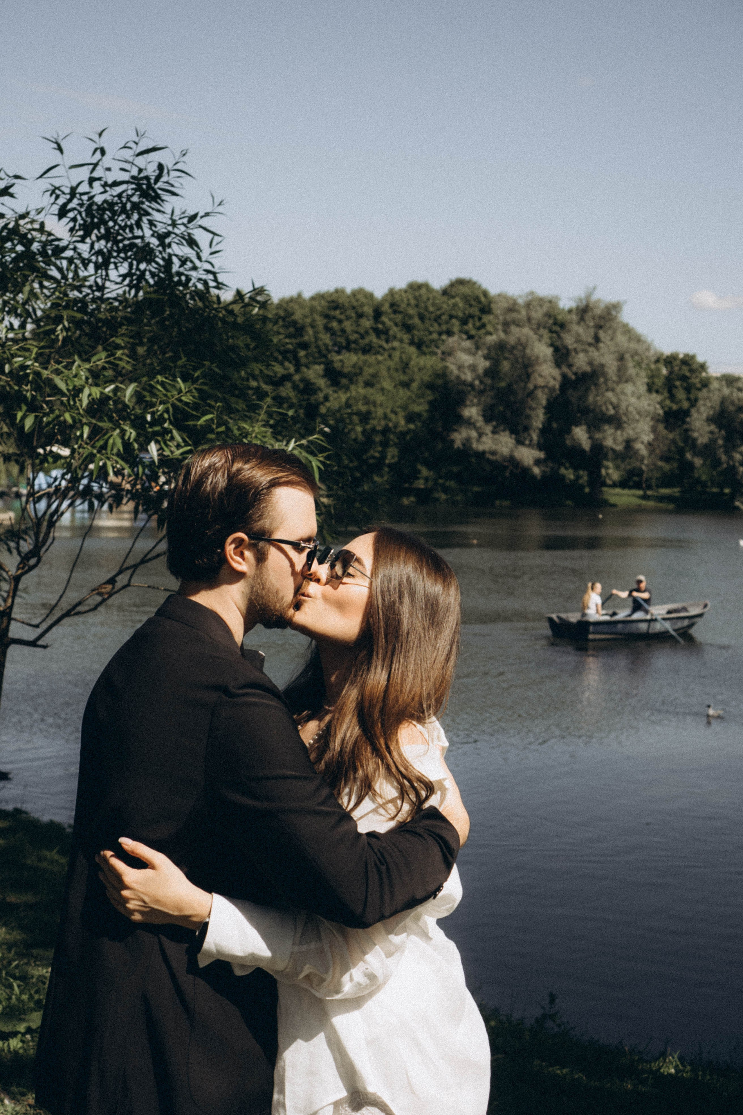 СВАДЕБНАЯ СЬЕМКА В ПАРКЕ ПОБЕДЫ И ПРОГУЛКА ПО МОСКОВСКОМУ ПРОСПЕКТУ. Профессиональный фотограф, Санкт-Петербург — Виктория Богомолова