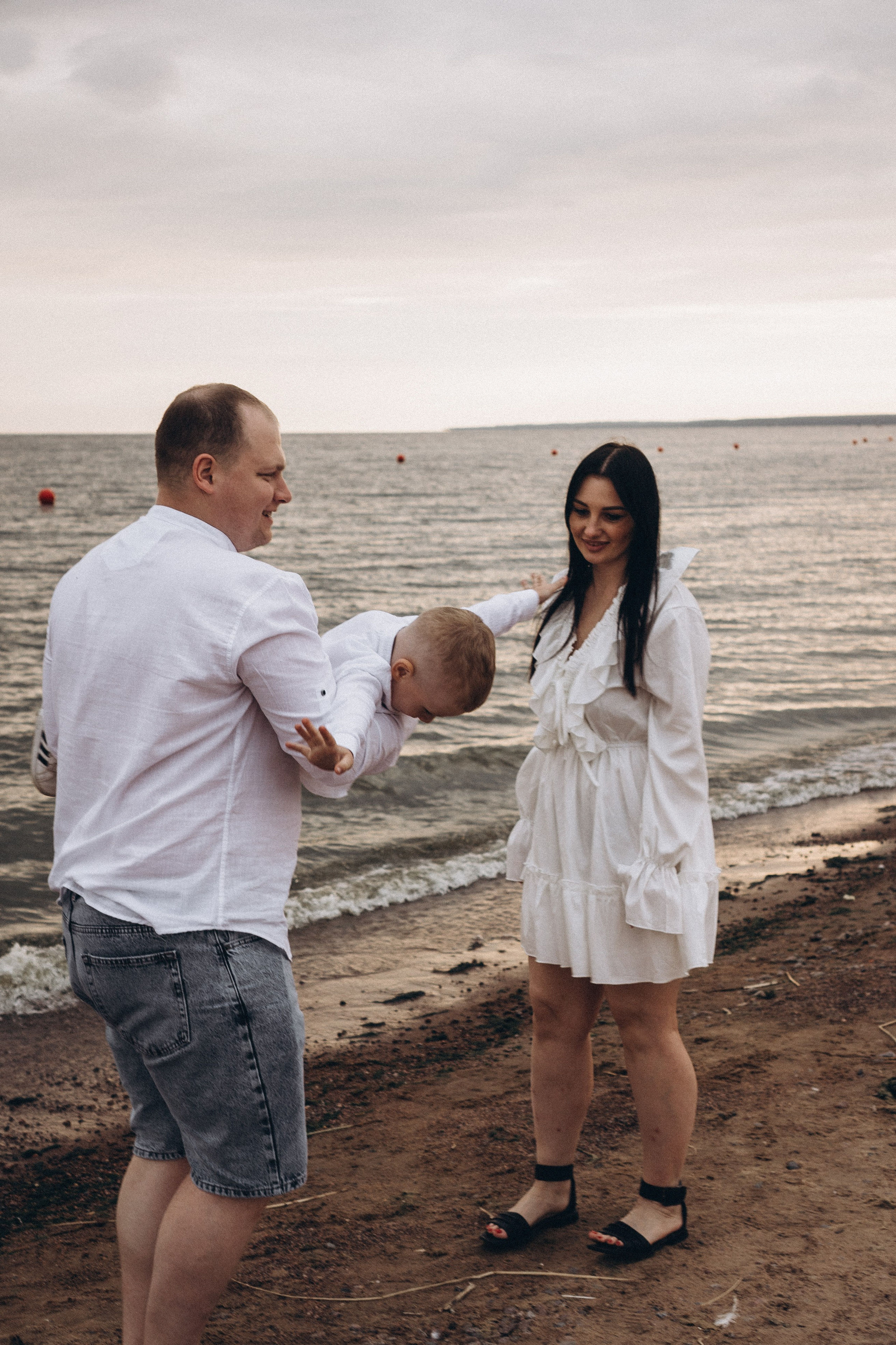 Семейная история на берегу залива. Профессиональный фотограф, Санкт-Петербург — Виктория Богомолова
