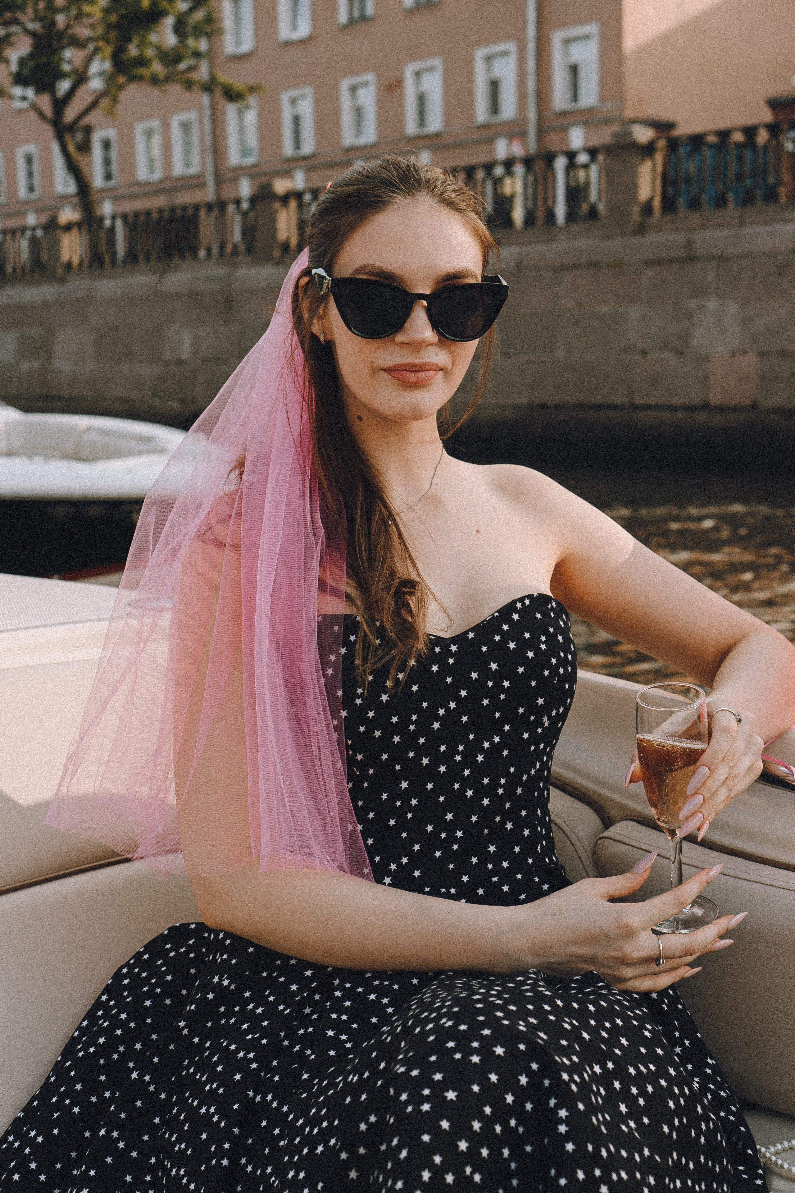 ДЕВИЧНИК НА КАТЕРЕ. Профессиональный фотограф, Санкт-Петербург — Виктория Богомолова