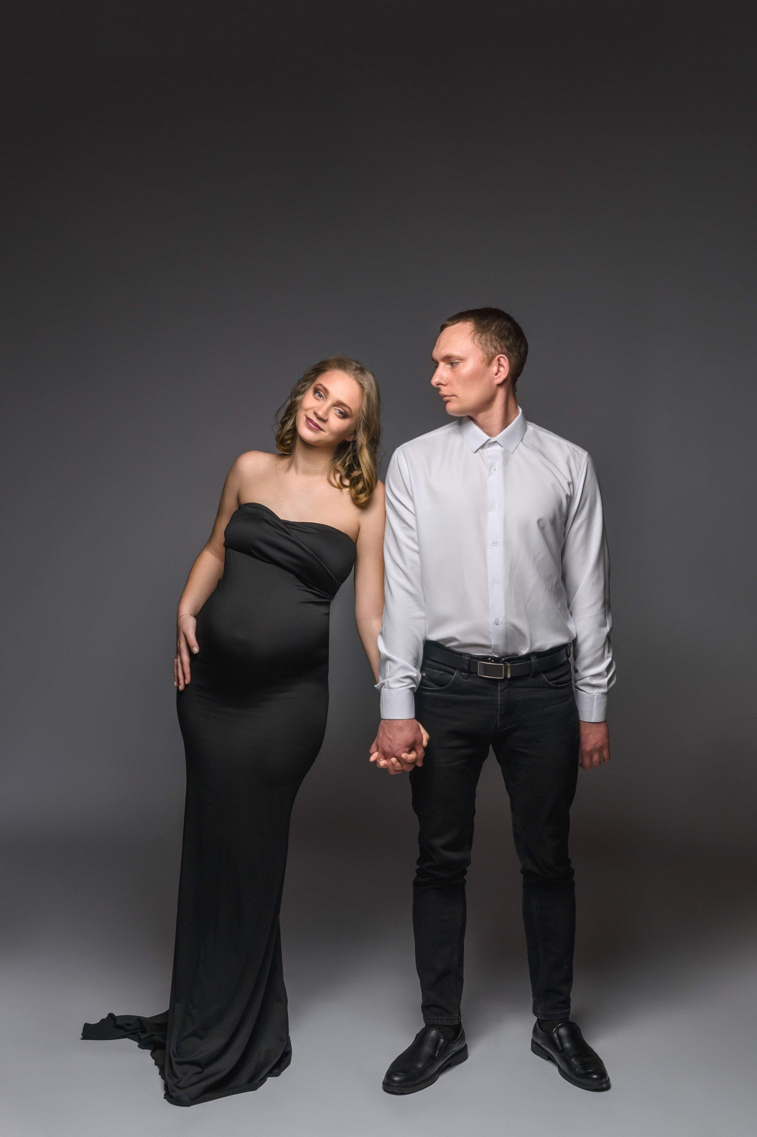 Беременность. Индивидуальные, семейные, студийные съемки в Серпухове и за пределами