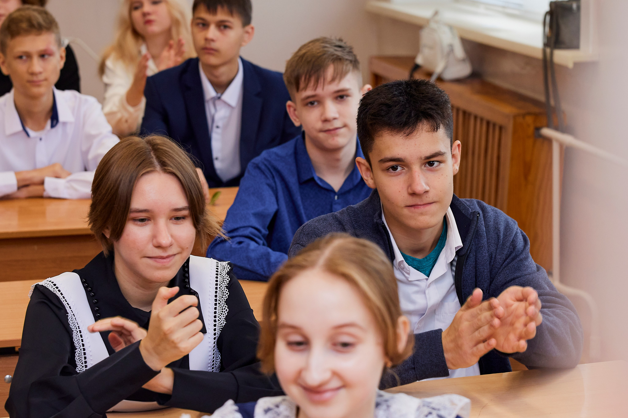 1 сентября 9 класс. Фотостудия «Юла»