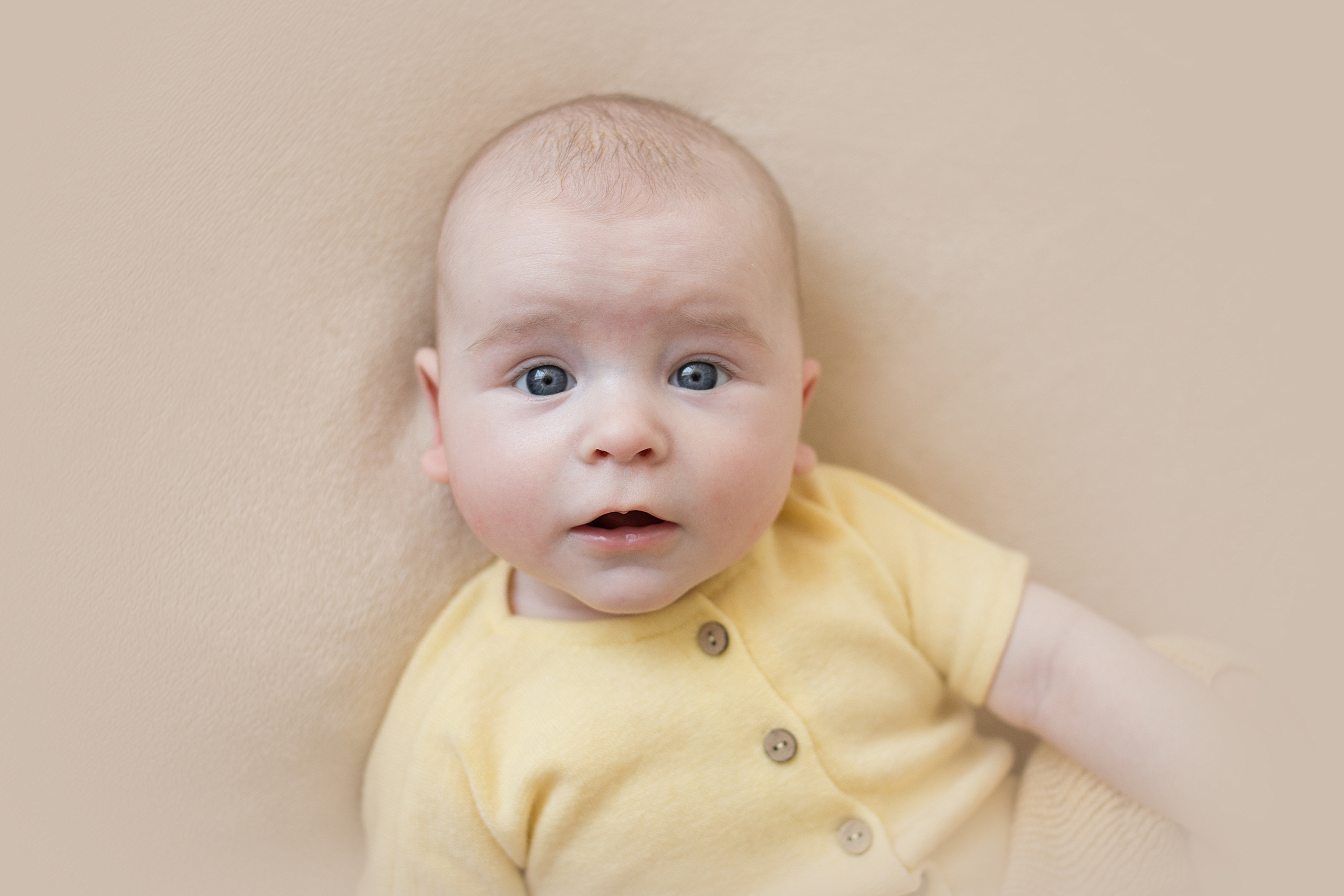 Детская фотосессия в Казани. Фотограф новорождённых малышей и детский фотограф В Казани Лана Максим