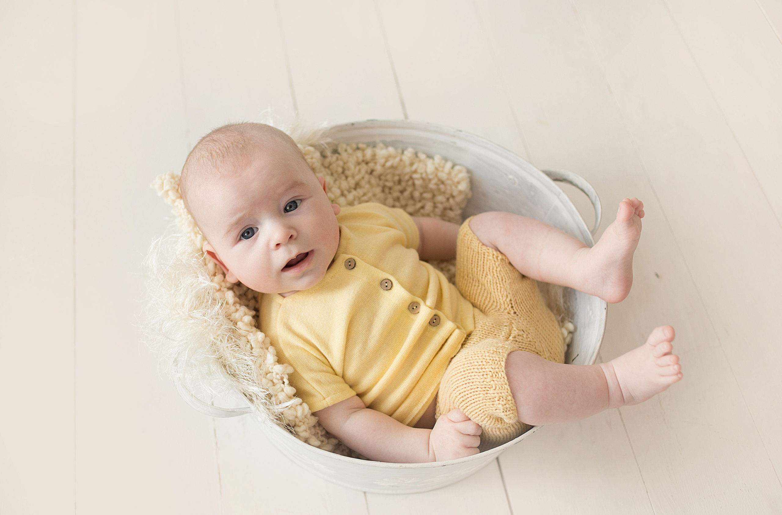 Детская фотосессия в Казани. Фотограф новорождённых малышей и детский фотограф В Казани Лана Максим