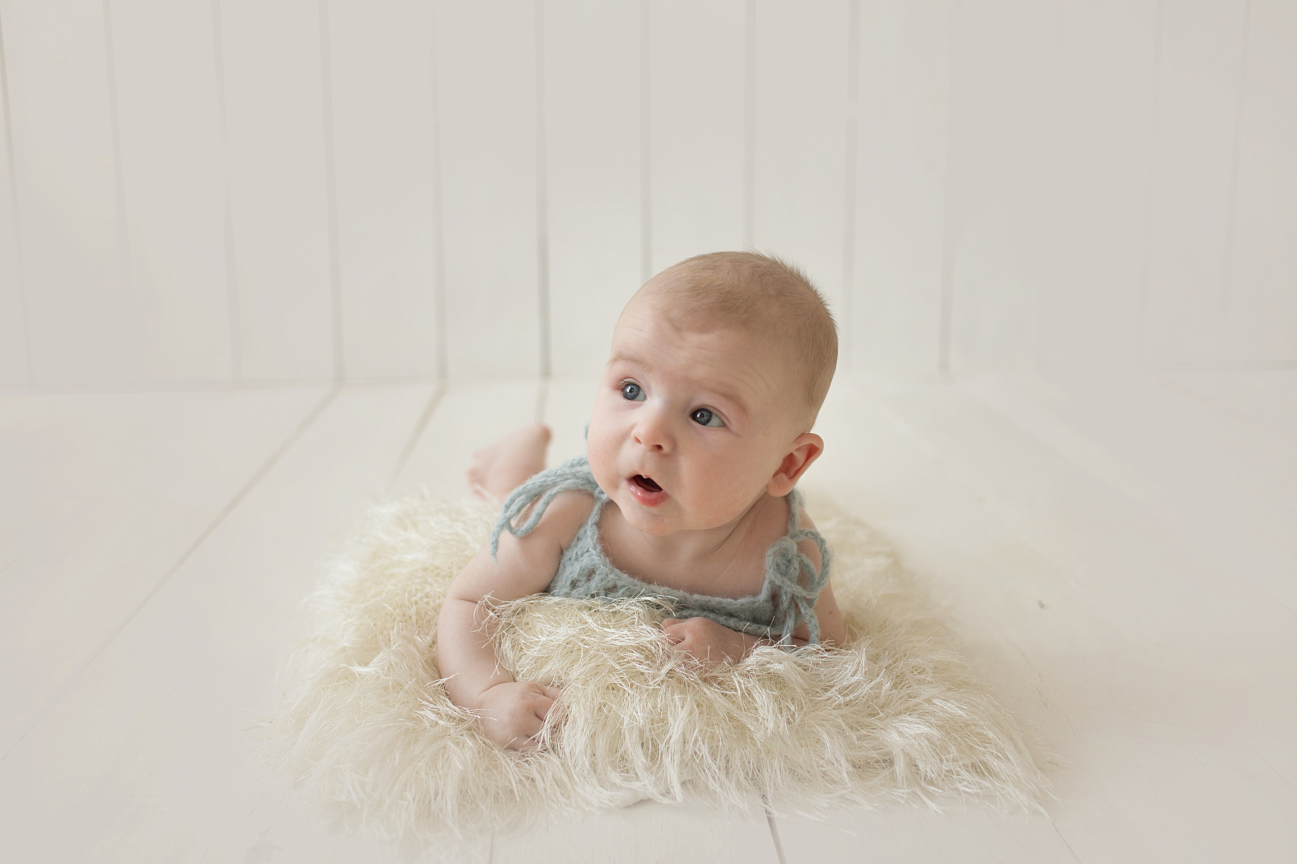 Детская фотосессия в Казани. Фотограф новорождённых малышей и детский фотограф В Казани Лана Максим