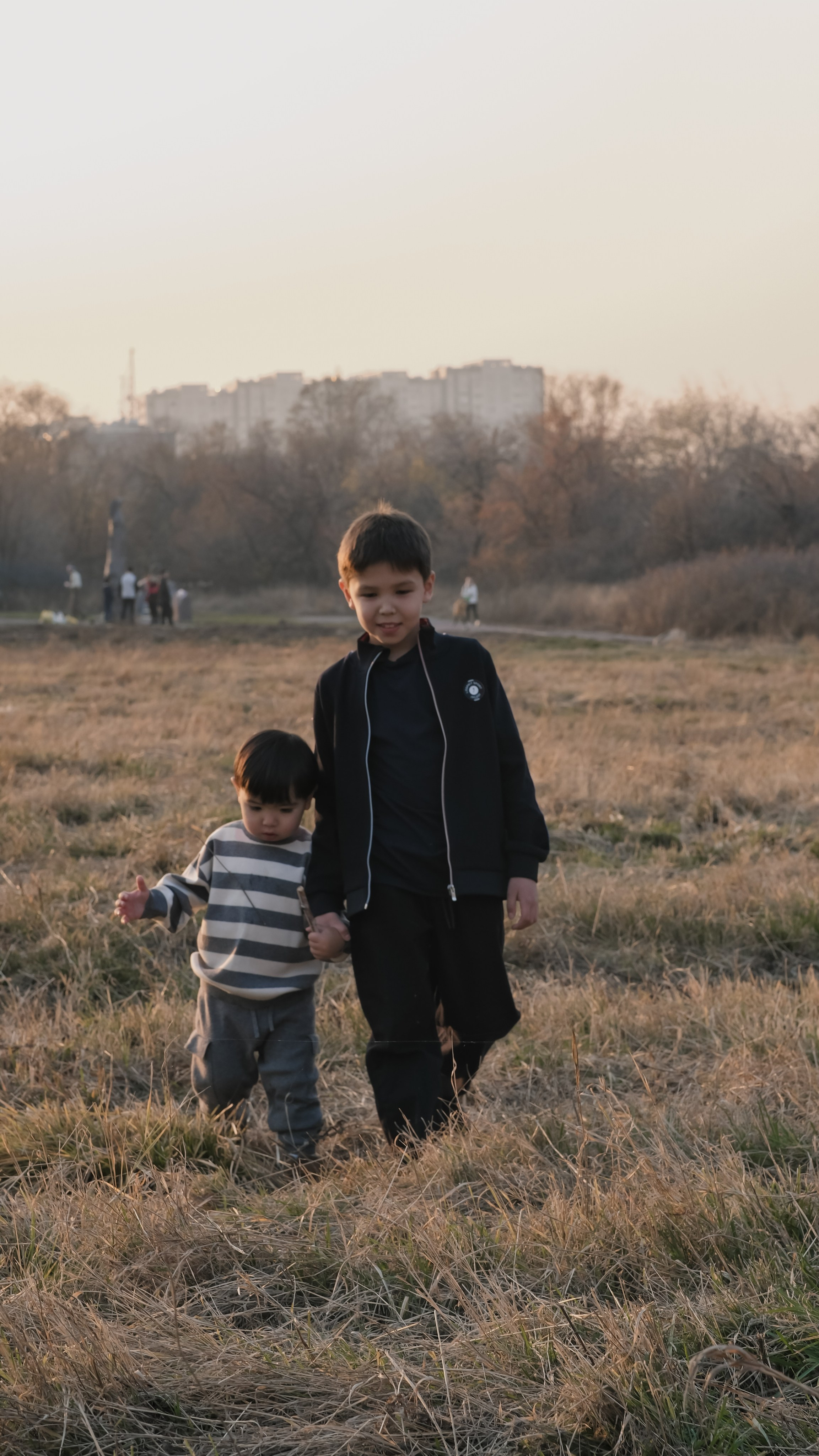 Дети. Художница в Алматы Мухамед-Рахимова Джамиля