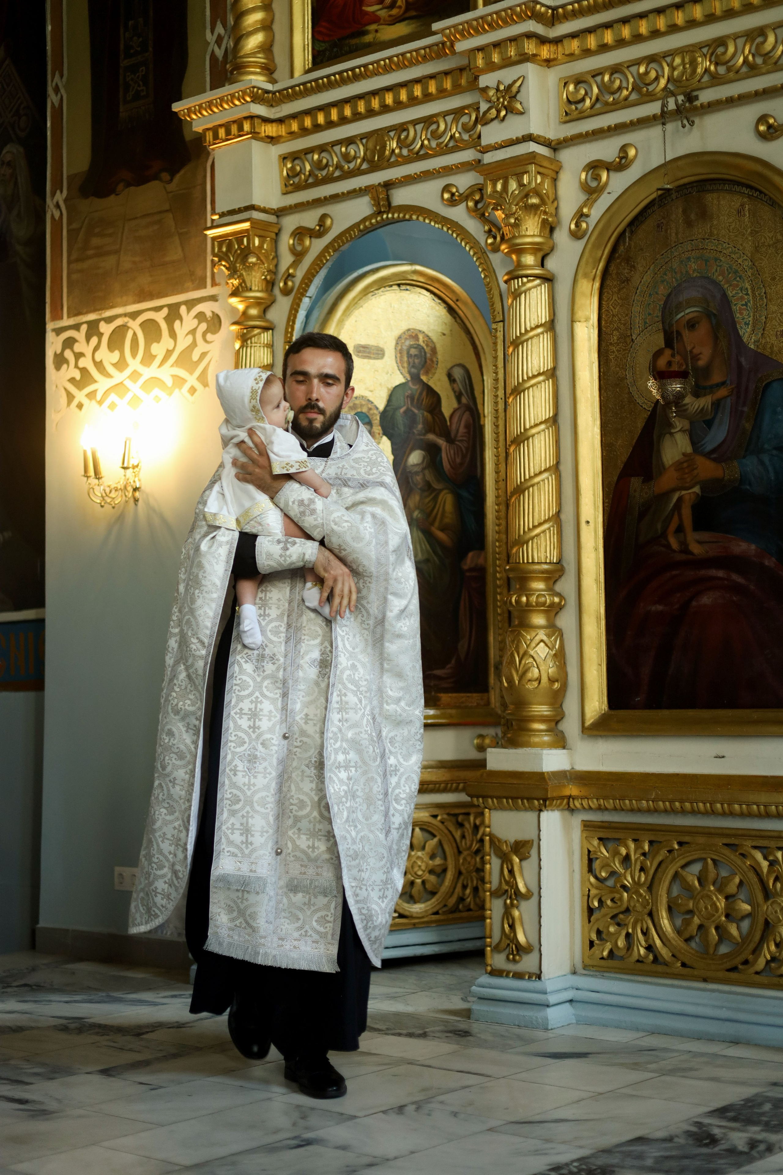 Таинство крещения. Фотограф новорожденных Саратов