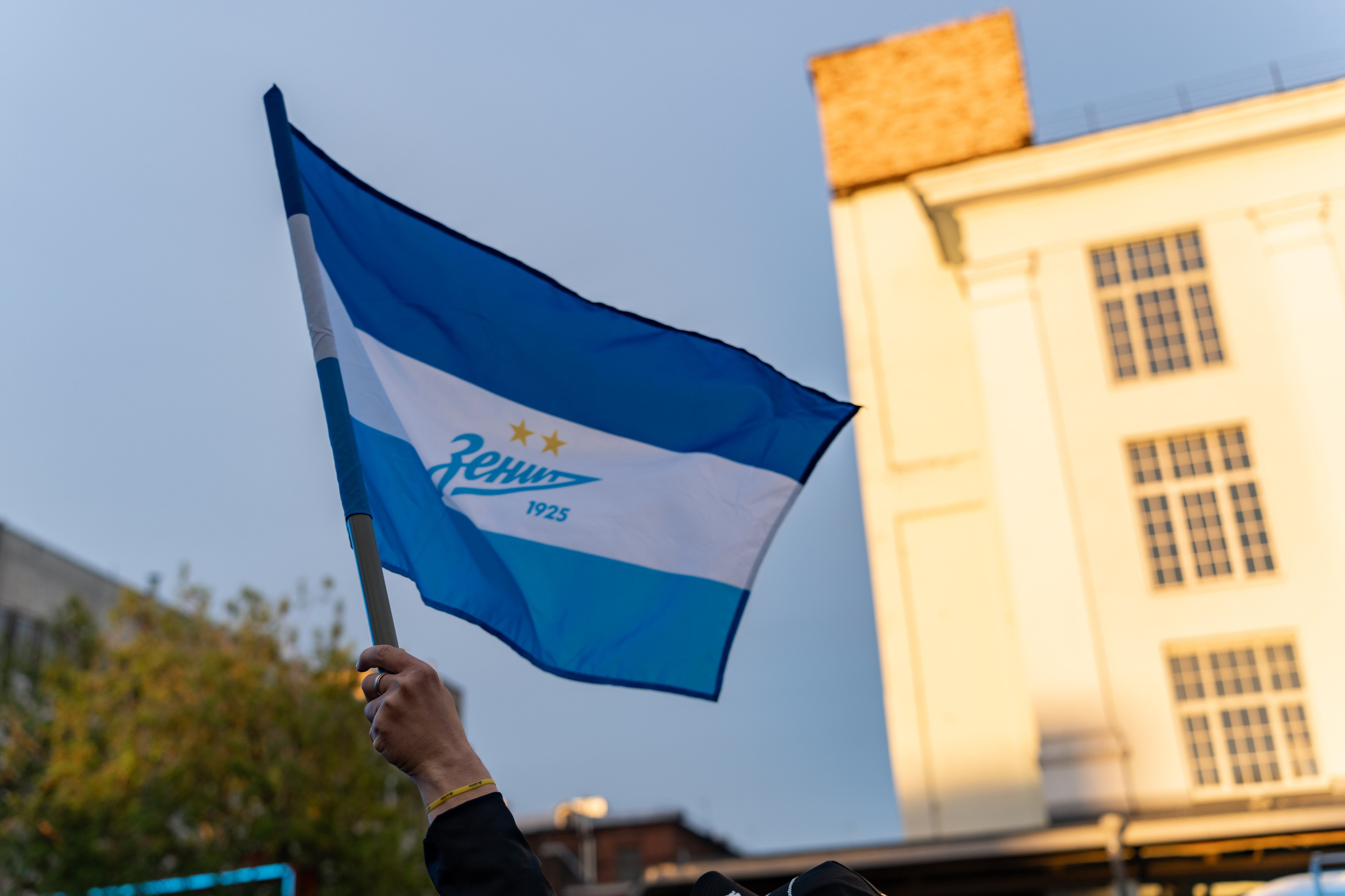 Зенит 100 лет. Андрей Сухинин репортажный свадебный фотограф Санкт-Петербург