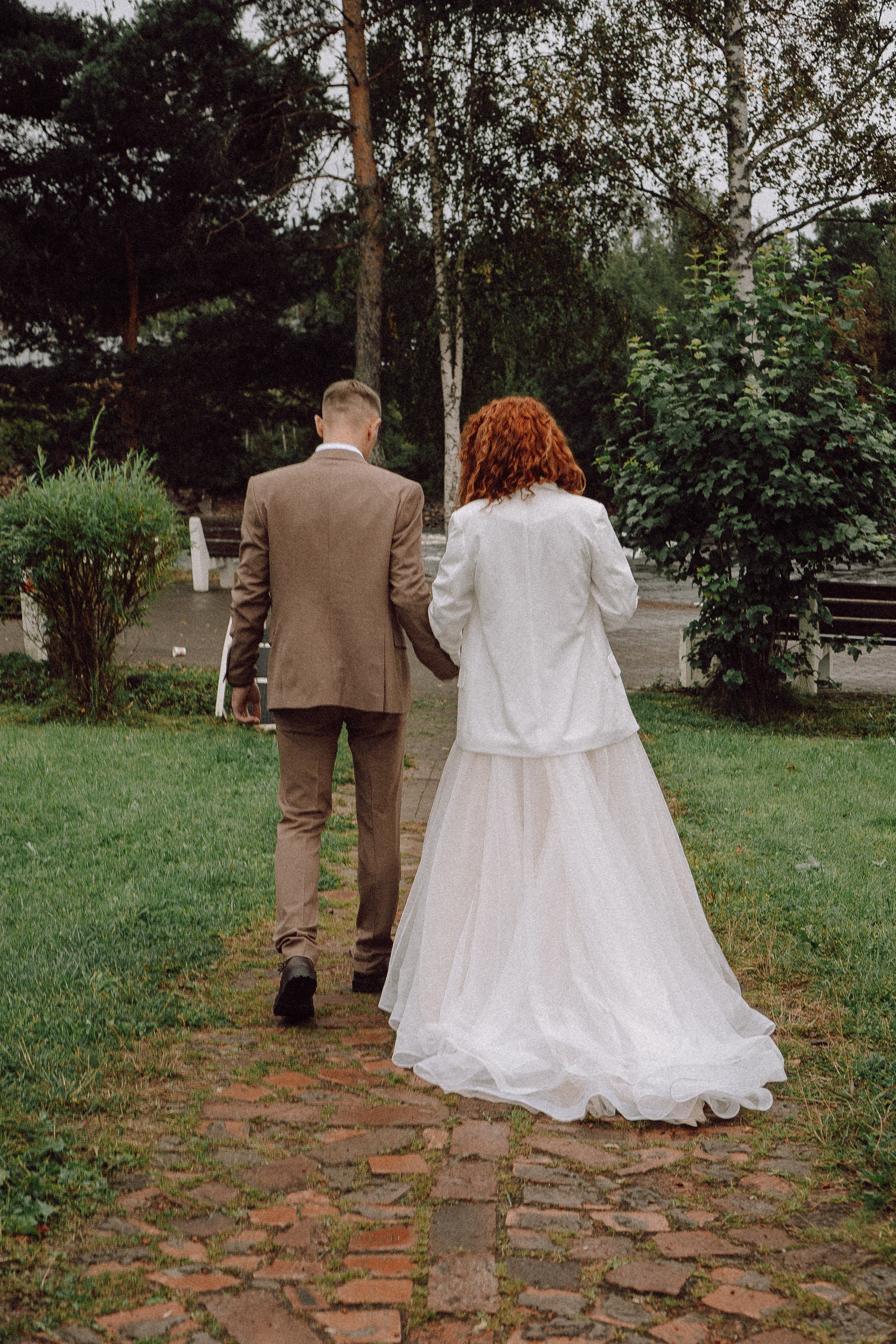 СВАДЕБНАЯ ФОТОСЕССИИЯ ПАРЫ В ГОРОДЕ ПРИОЗЕРСК В СОСНОВОМ ЛЕСУ И С ПИКАПОМ. Профессиональный фотограф, Санкт-Петербург — Виктория Богомолова