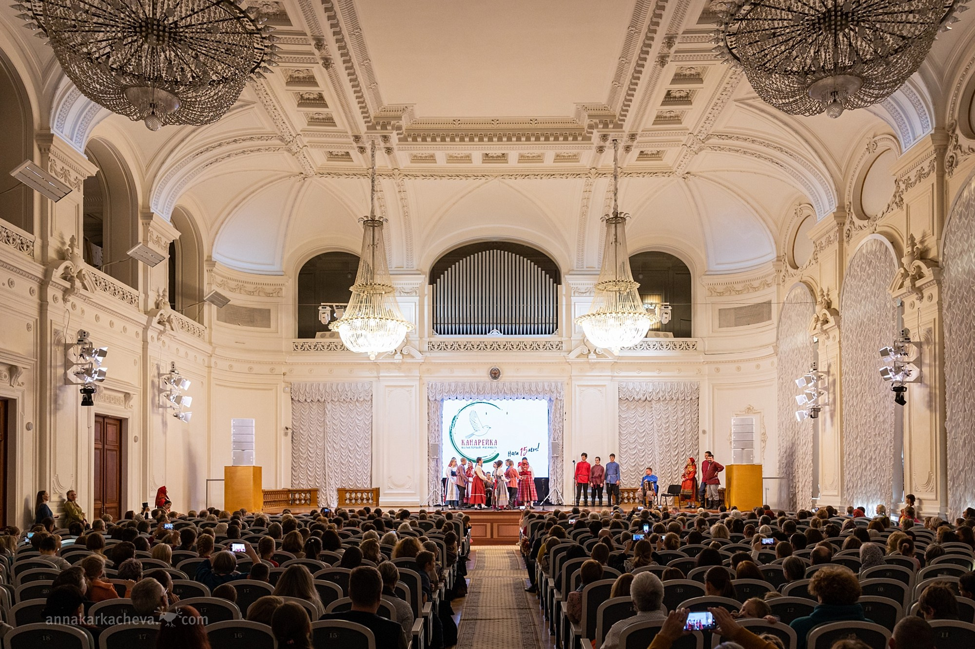 Репортажный фотограф Санкт-Петербург. Ароматестирование по методу Аромакод и Нейростатус в Санкт-Петербурге
