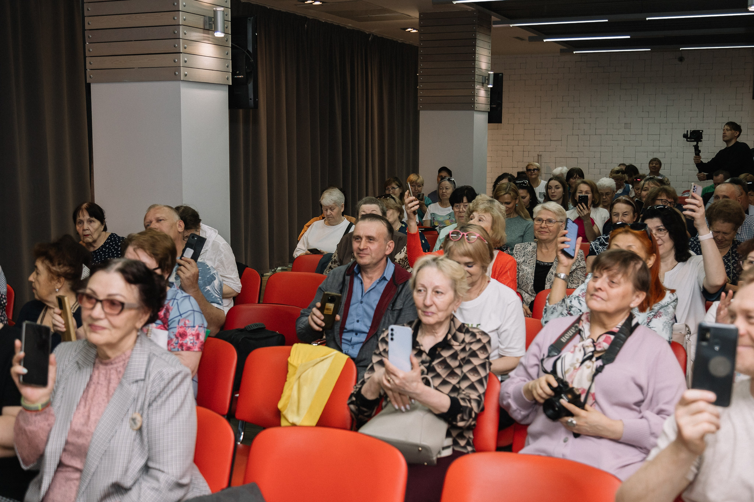 Конференция/2024. Свадебный и семейный фотограф в Екатеринбурге