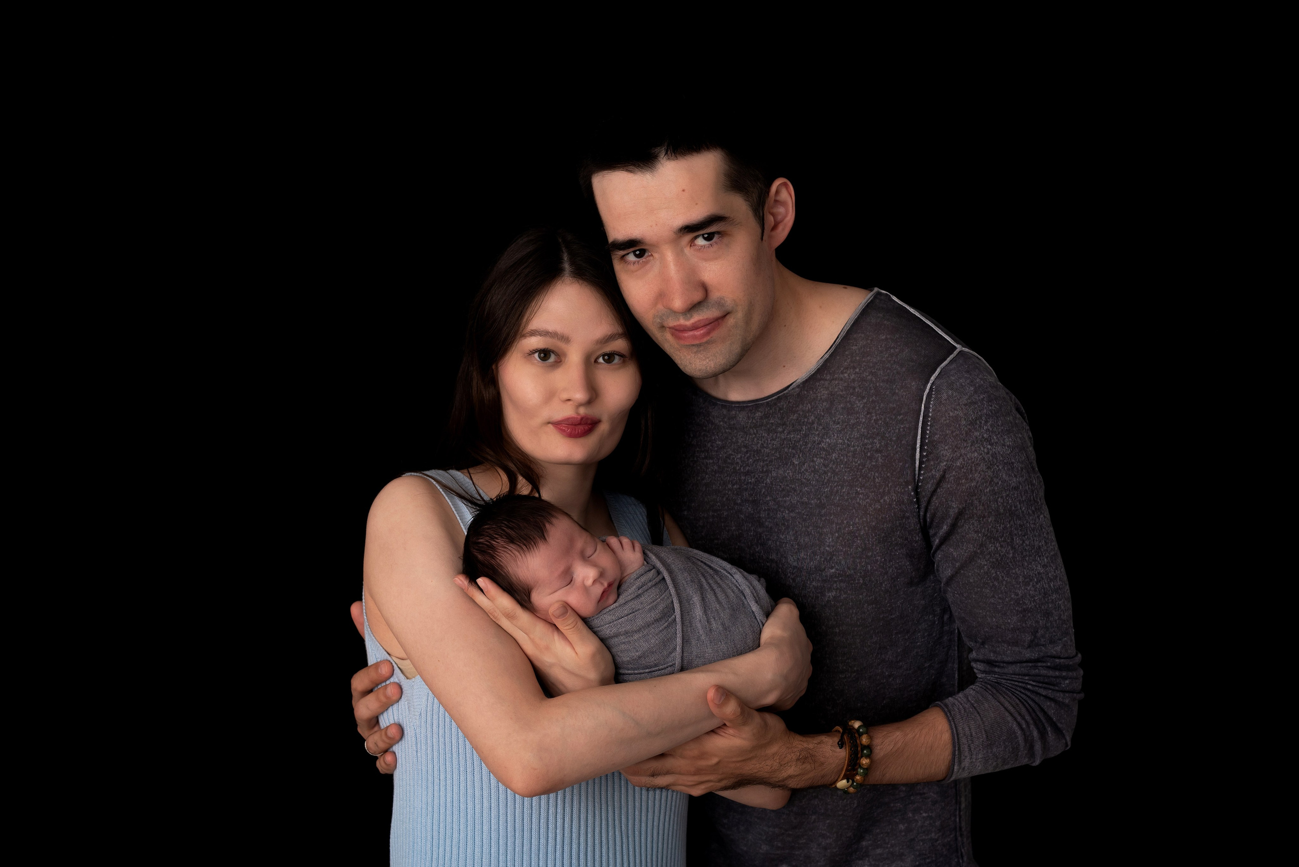 Кадры с родителями и старшими детьми. Фотограф новорожденных в Екатеринбурге Анастасия Карманова