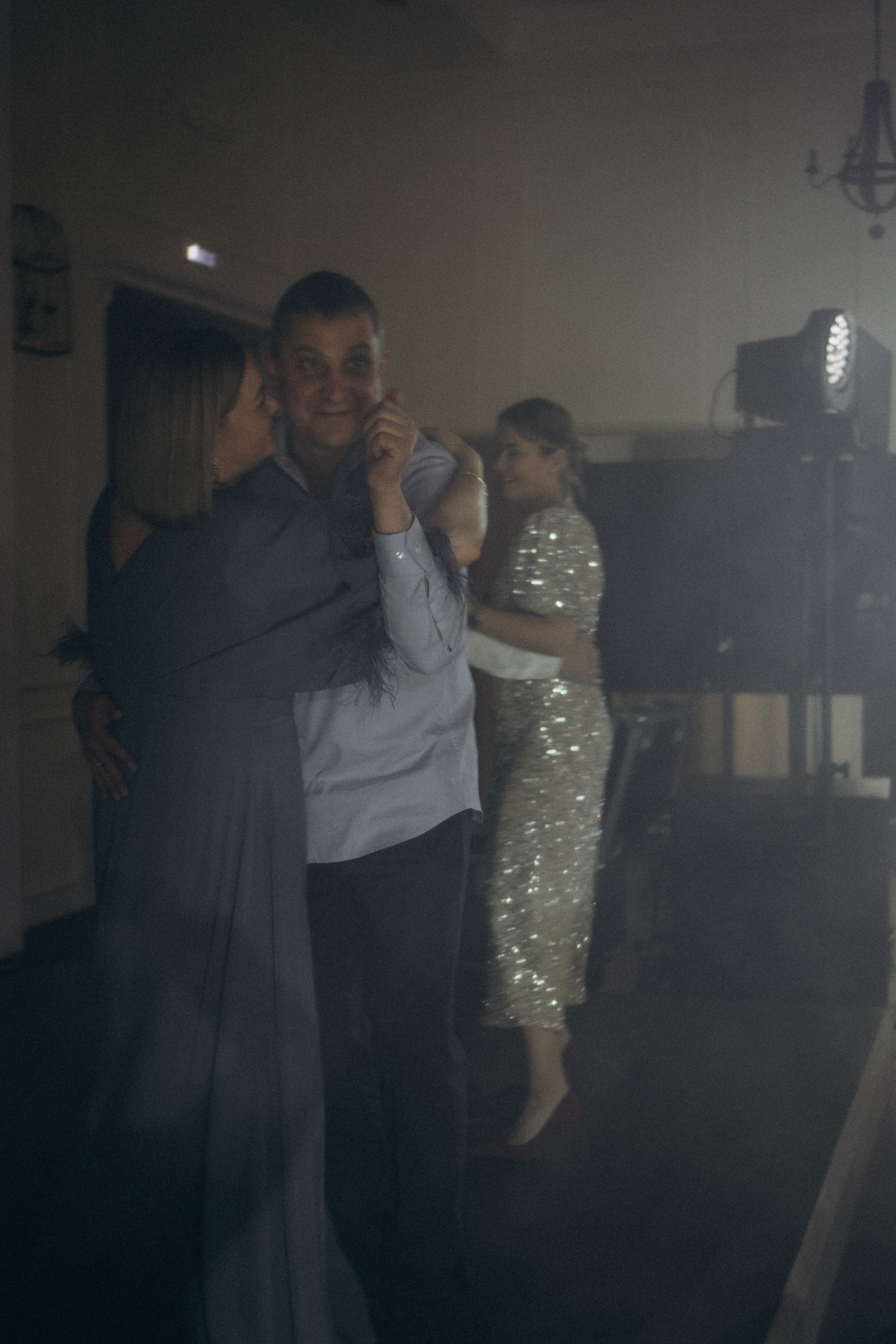 СВАДЕБНАЯ СЬЕМКА СБОРОВ В ОТЕЛЕ И ВЫЕЗД НА ЦЕРЕМОНИЮ (СНЯТО В СИБИРЕ В НИЖНЕВАРТОВСКЕ). Профессиональный фотограф, Санкт-Петербург — Виктория Богомолова