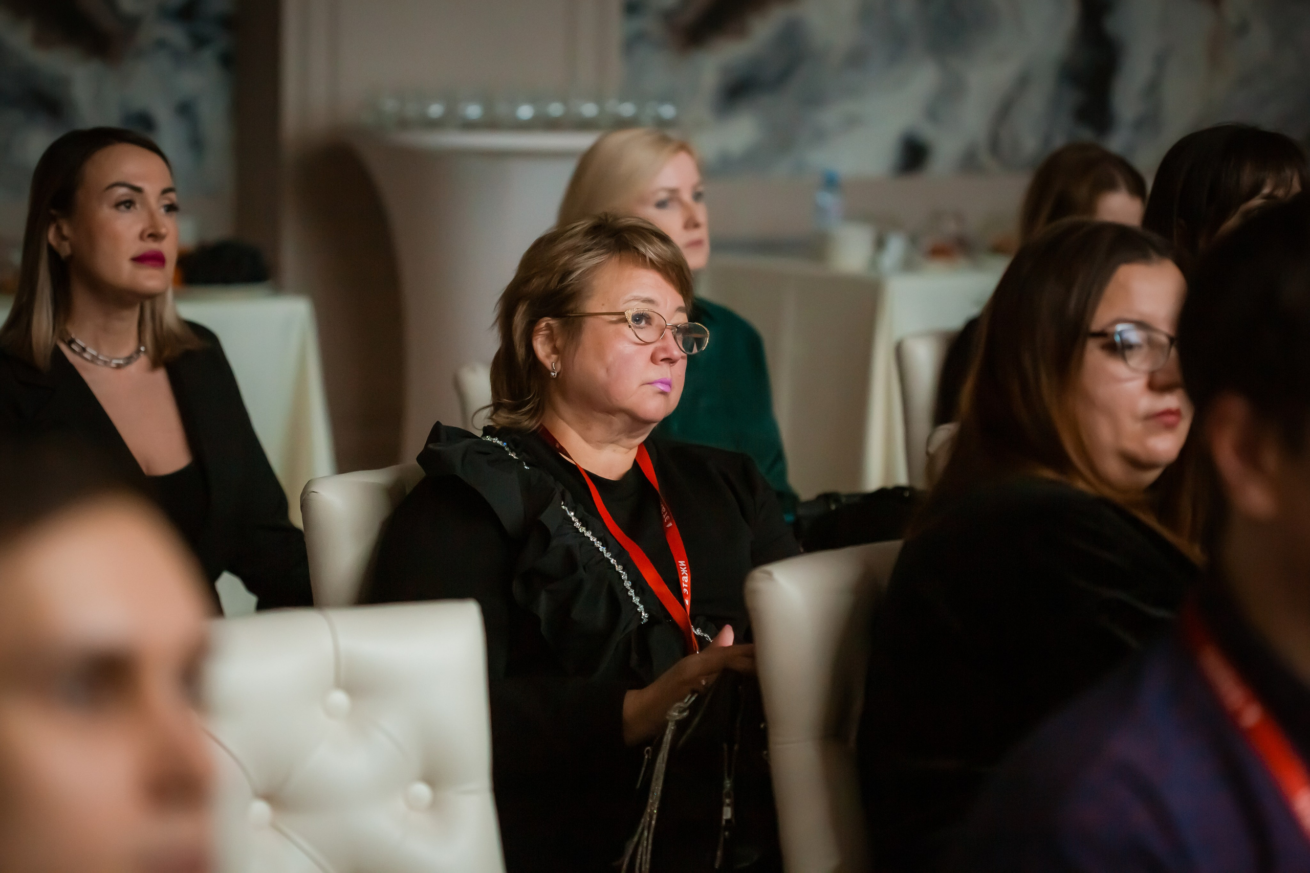 Этажи — подведение итогов 2023. Репортажный фотограф Василий Сазонов в Нижневартовске