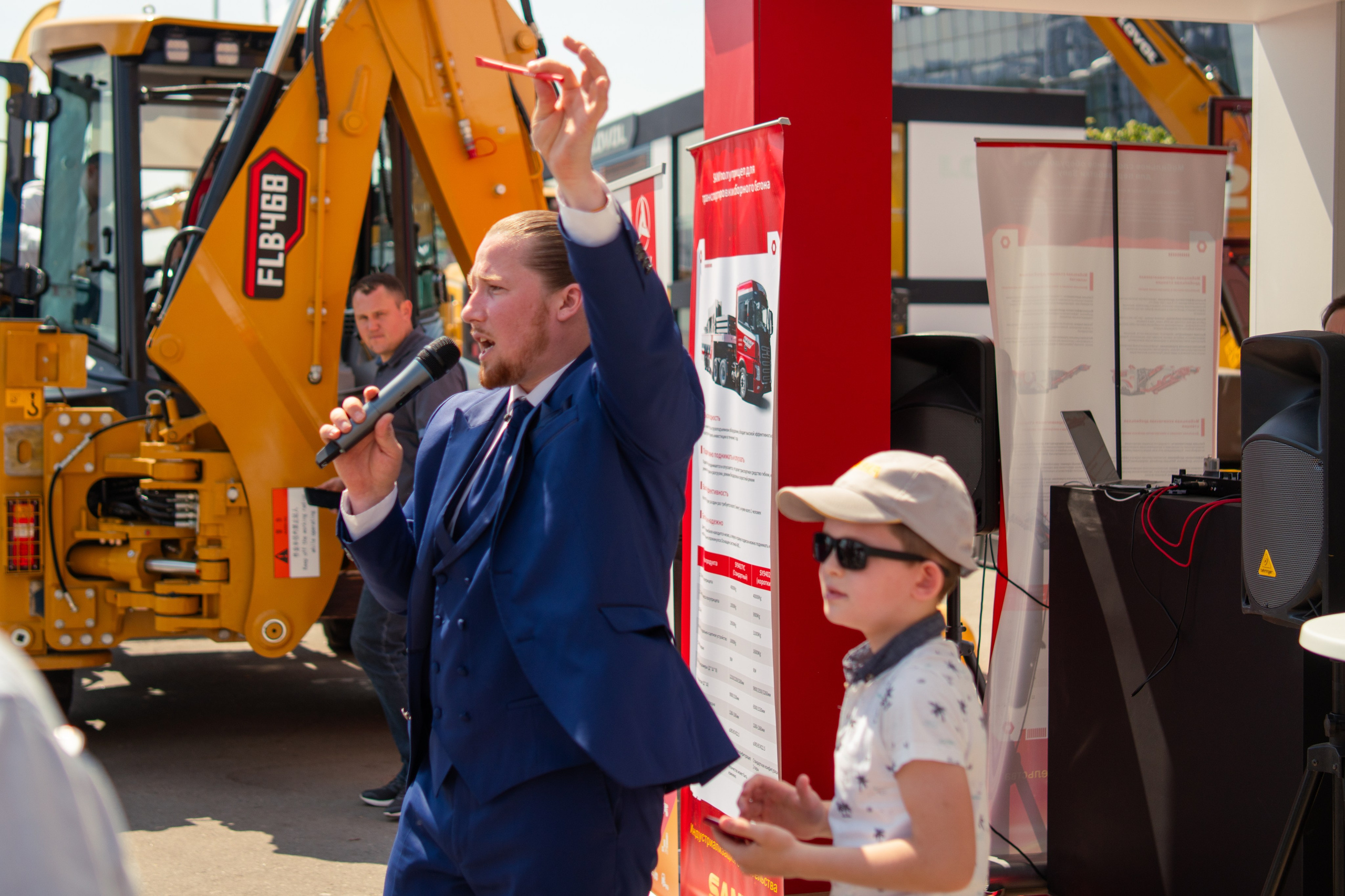 СТТ Expo 24-я международная выставка строительной техники и технологий в России. Фотограф / видеограф в Москве и Сочи Sofia Riversong