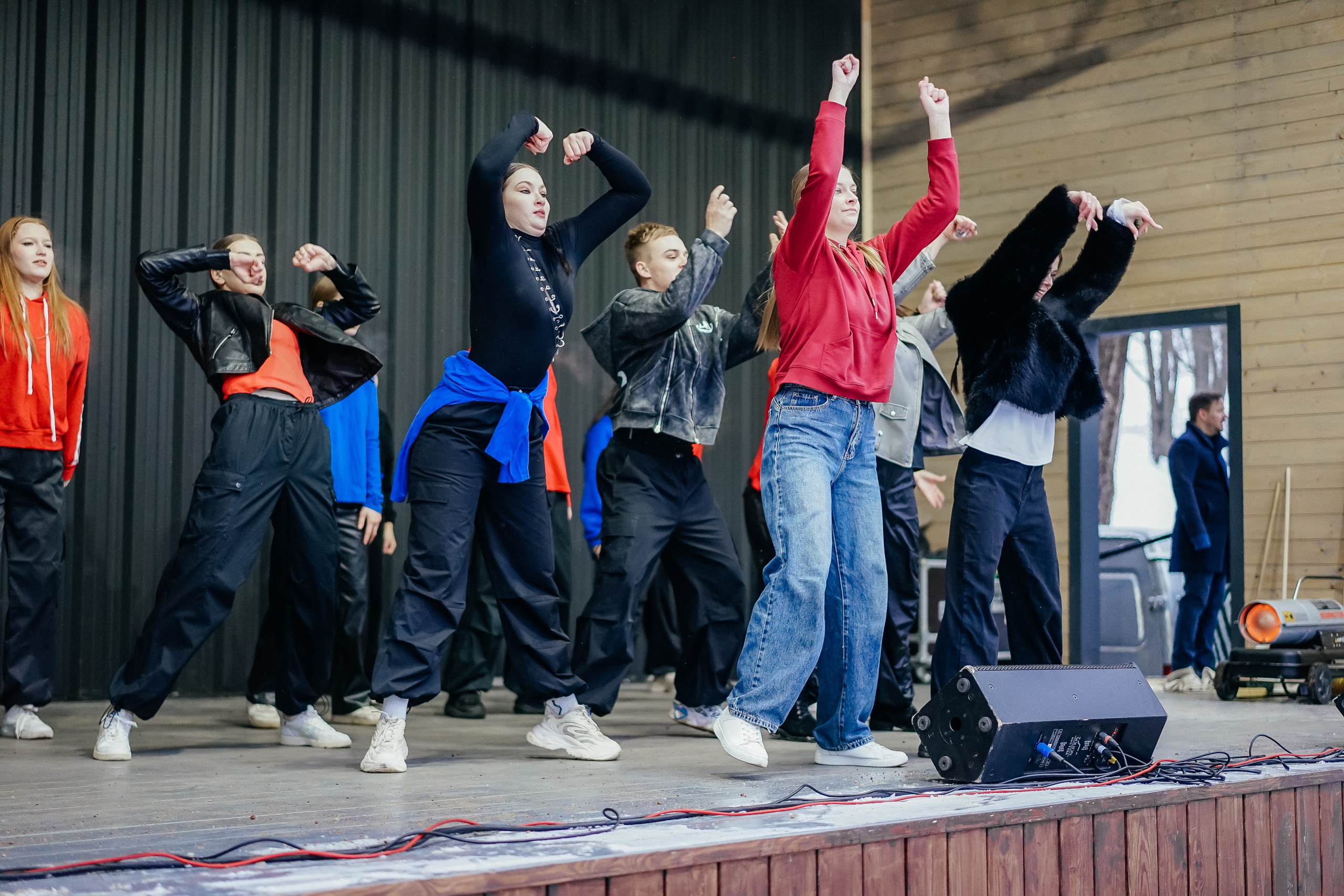 «Предновогодний переполох» Лопатинский сад, 14.12.2024. Фотограф и видеограф Смоленск | Студия Цезарь