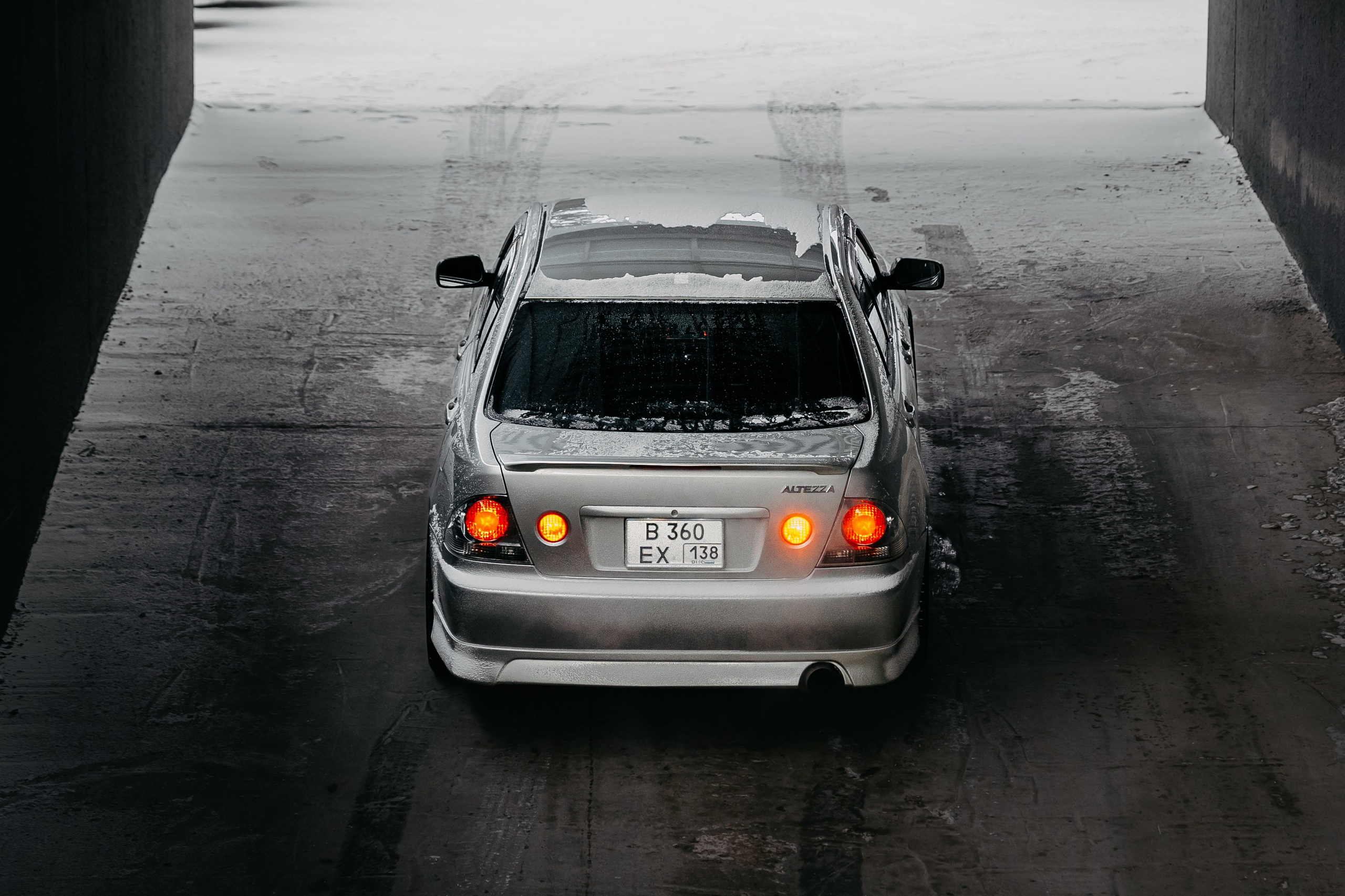 Toyota Altezza. Фотограф, видеограф и пилот дрона на Байкале
