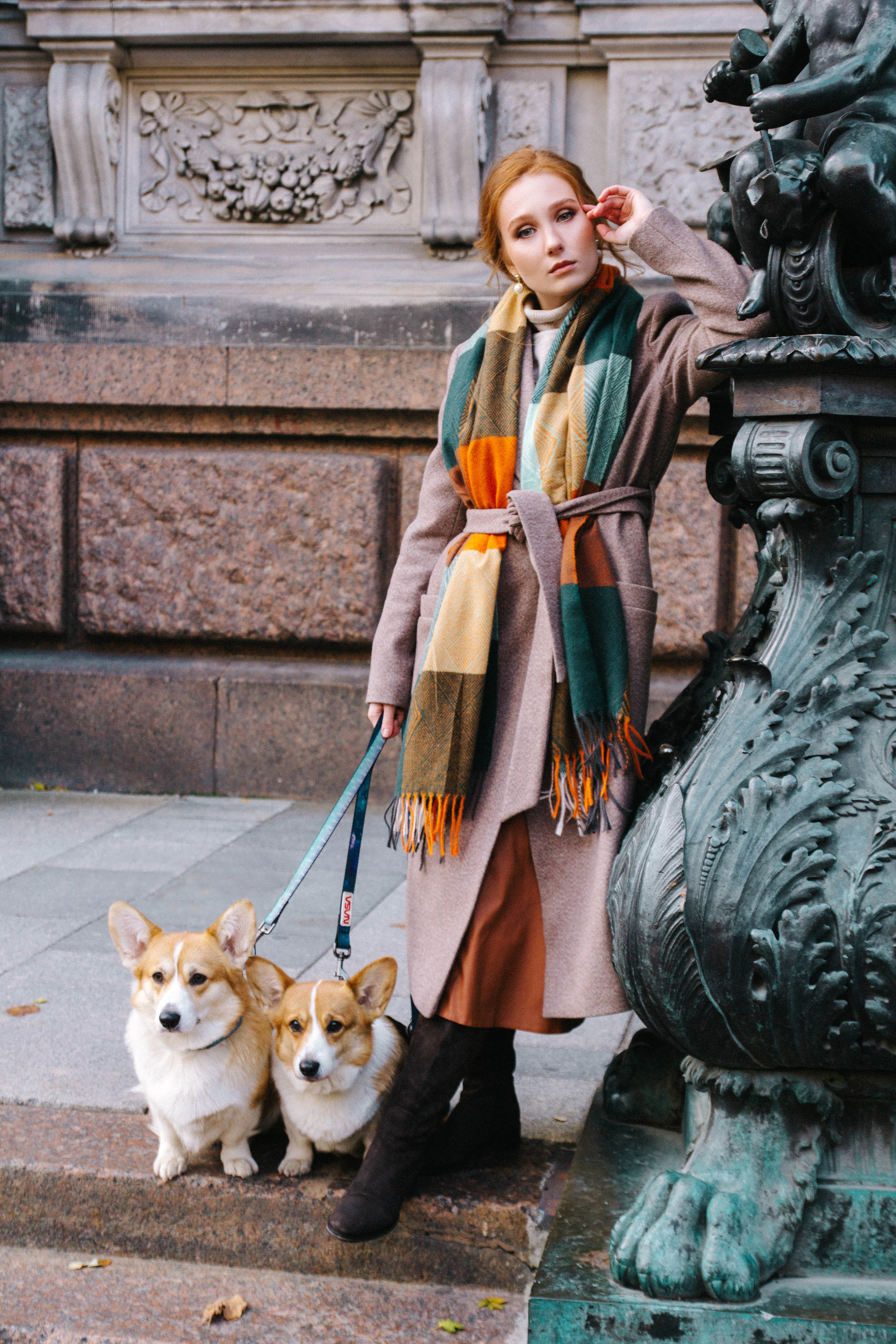 На прогулке с корги. Детский| Семейный фотограф в Санкт-Петербурге Коршунова Анна