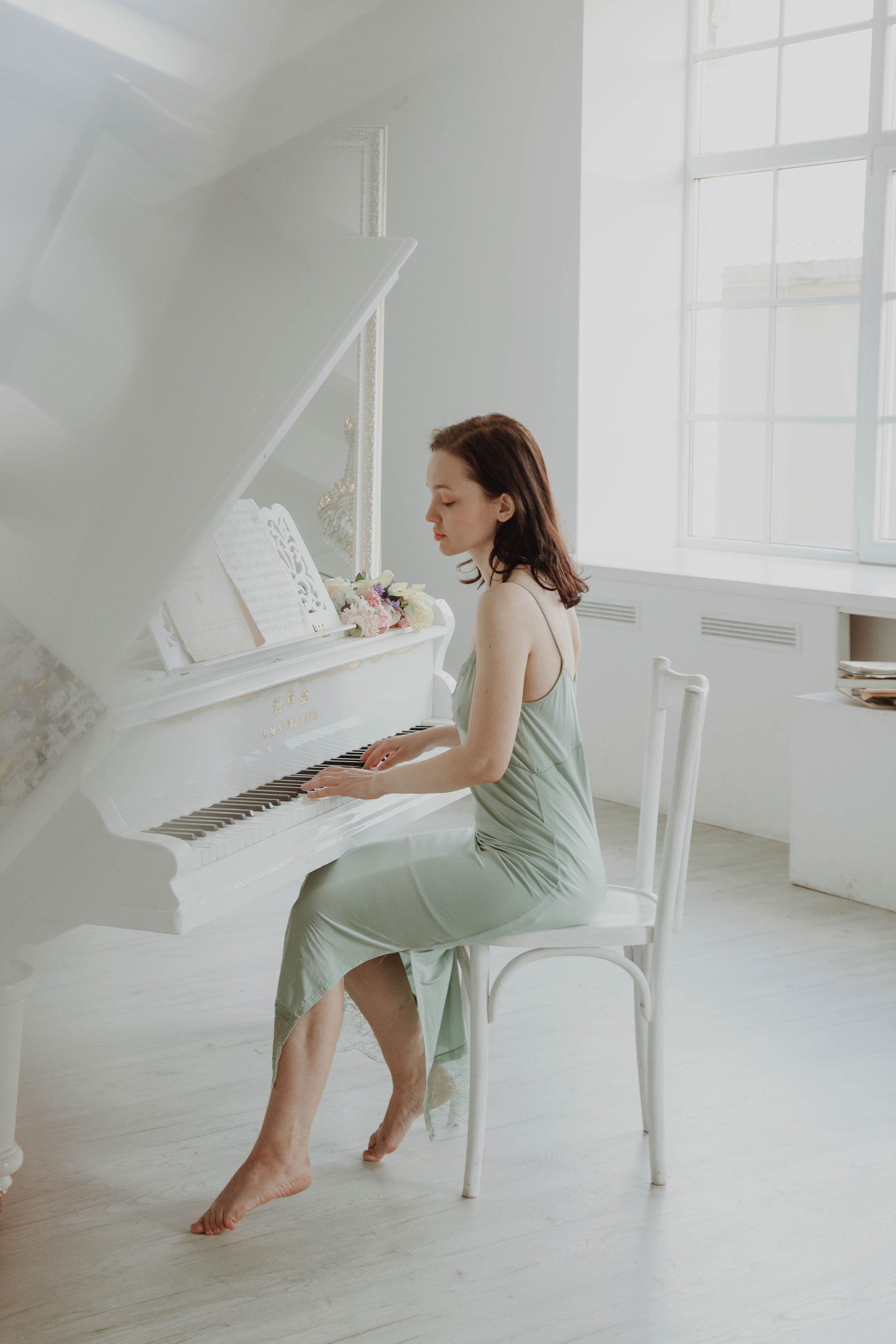 Алина в цветах. Детский| Семейный фотограф в Санкт-Петербурге Коршунова Анна
