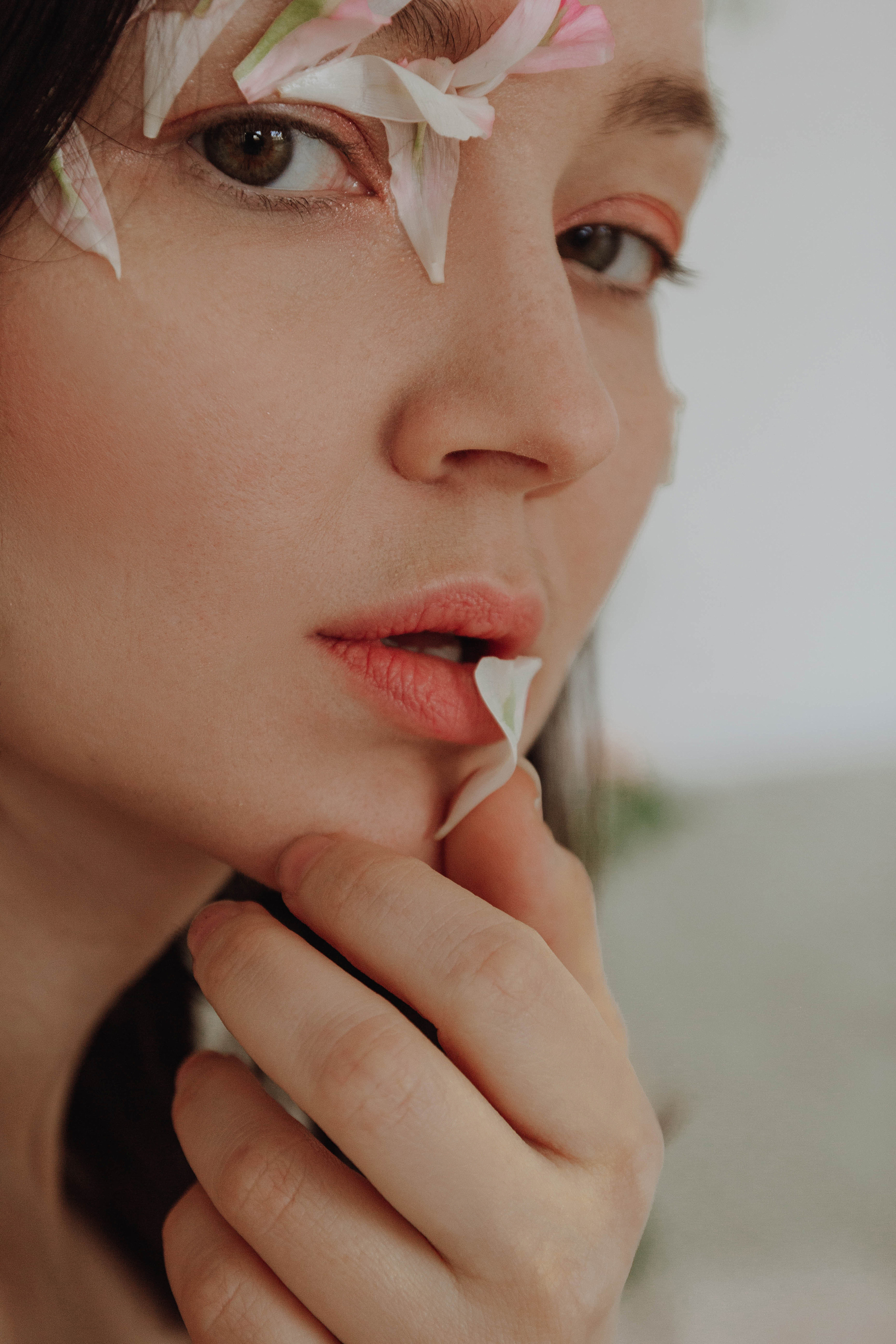 Алина в цветах. Детский| Семейный фотограф в Санкт-Петербурге Коршунова Анна