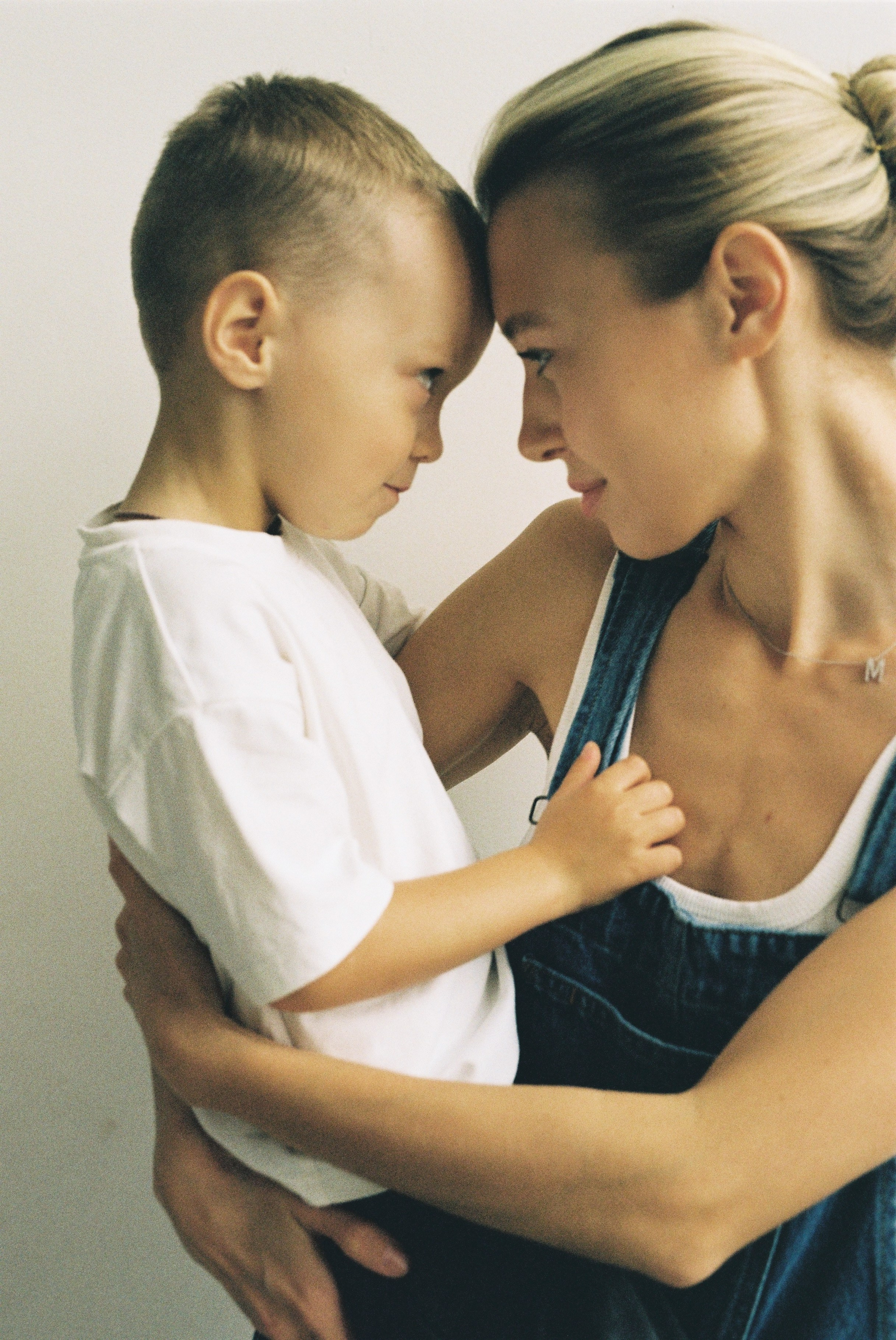 Дарья и Мирон (35 mm). Фотограф в Екатеринбурге и Москве, Анна
