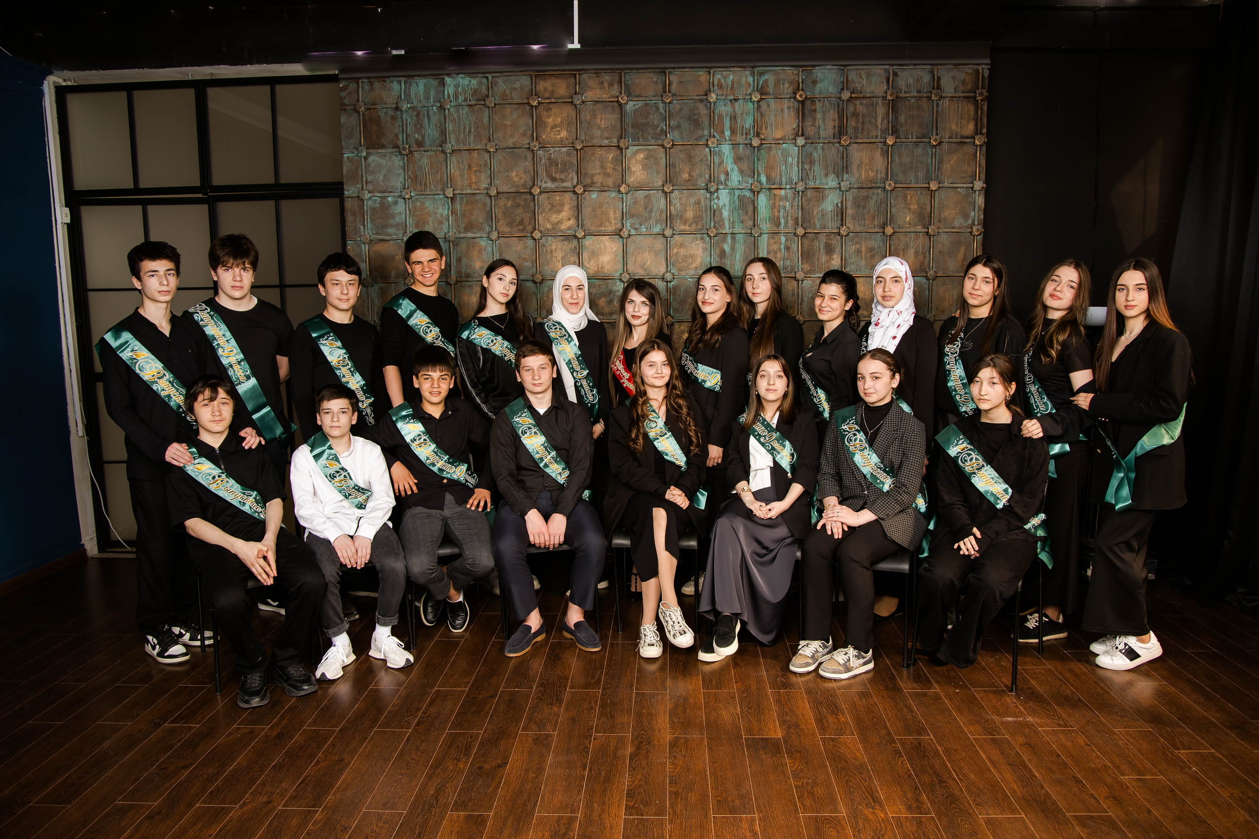 Выпуск 2024 Махачкала 38 школа. Свадебный и семейный фотограф респ. Дагестан и г. Москва Диана Старри