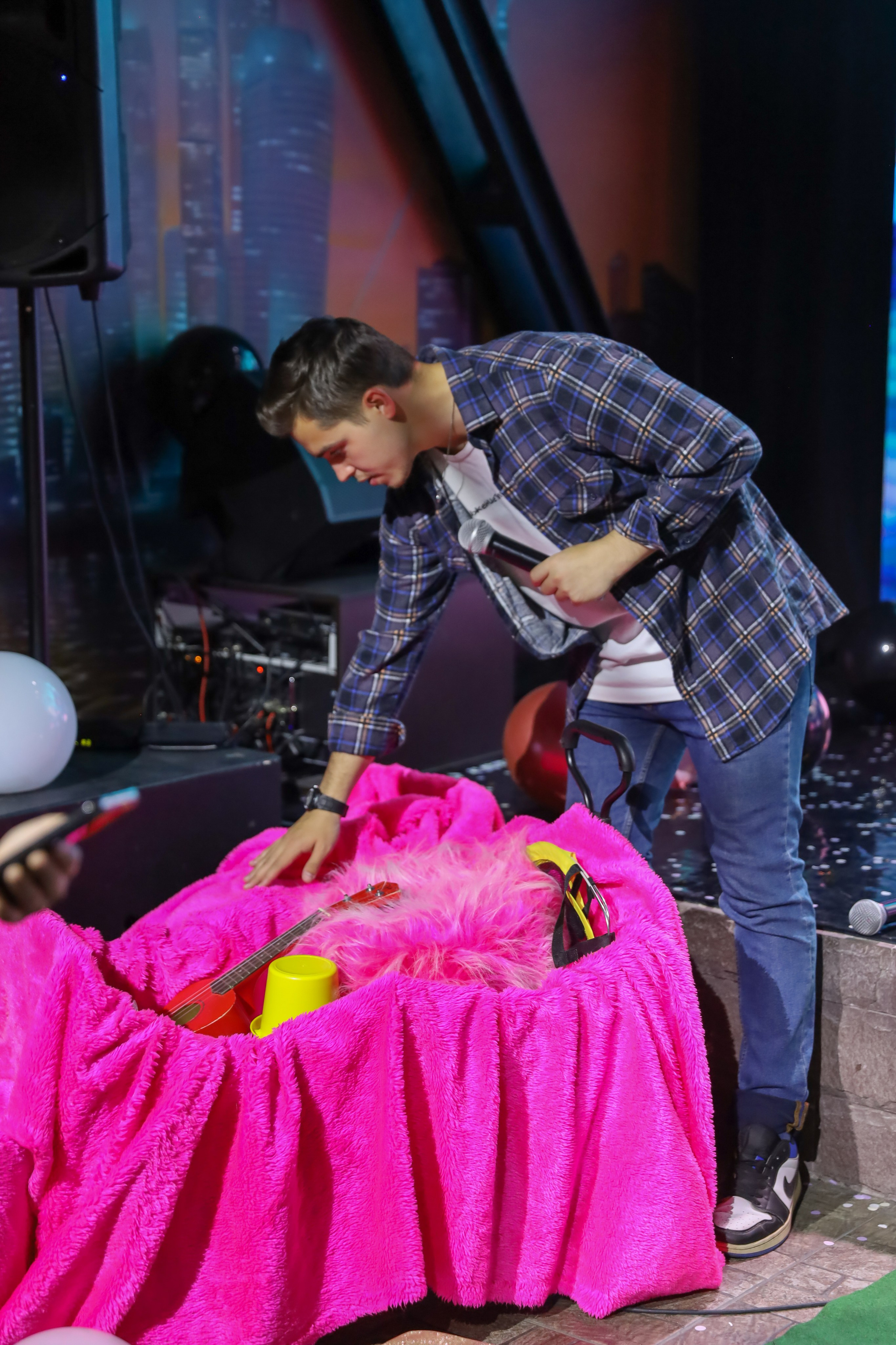 ДЕНЬ РОЖДЕНИЯ ЕВЫ В КРБ. Фотограф мероприятий Ирина Каширина