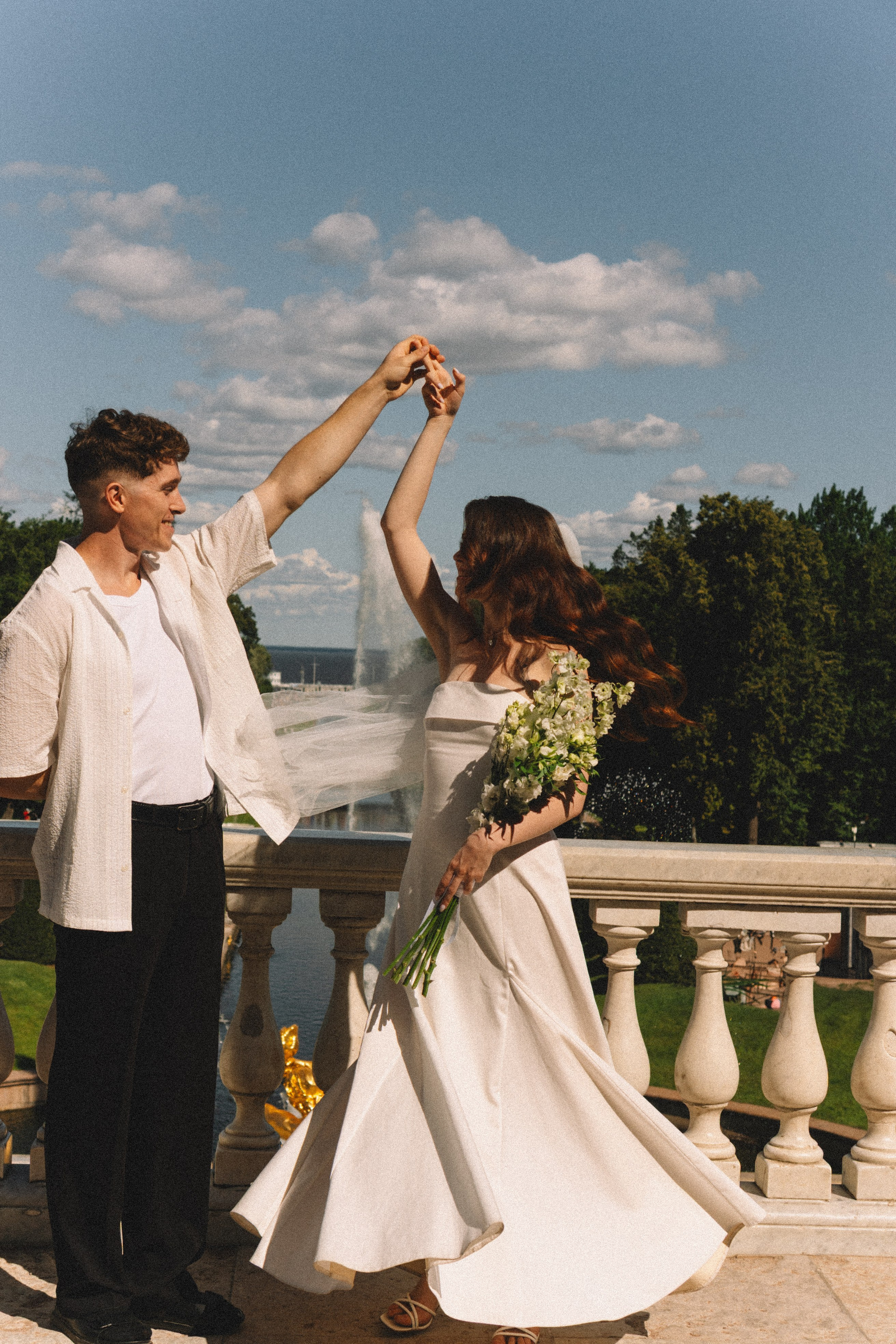 СВАДЕБНАЯ СЬЕМКА В ПЕТЕРГОФЕ И СЬЕМКА РЕПОРТАЖА В ЗАГСЕ ПЕТЕРГОФА. Профессиональный фотограф, Санкт-Петербург — Виктория Богомолова