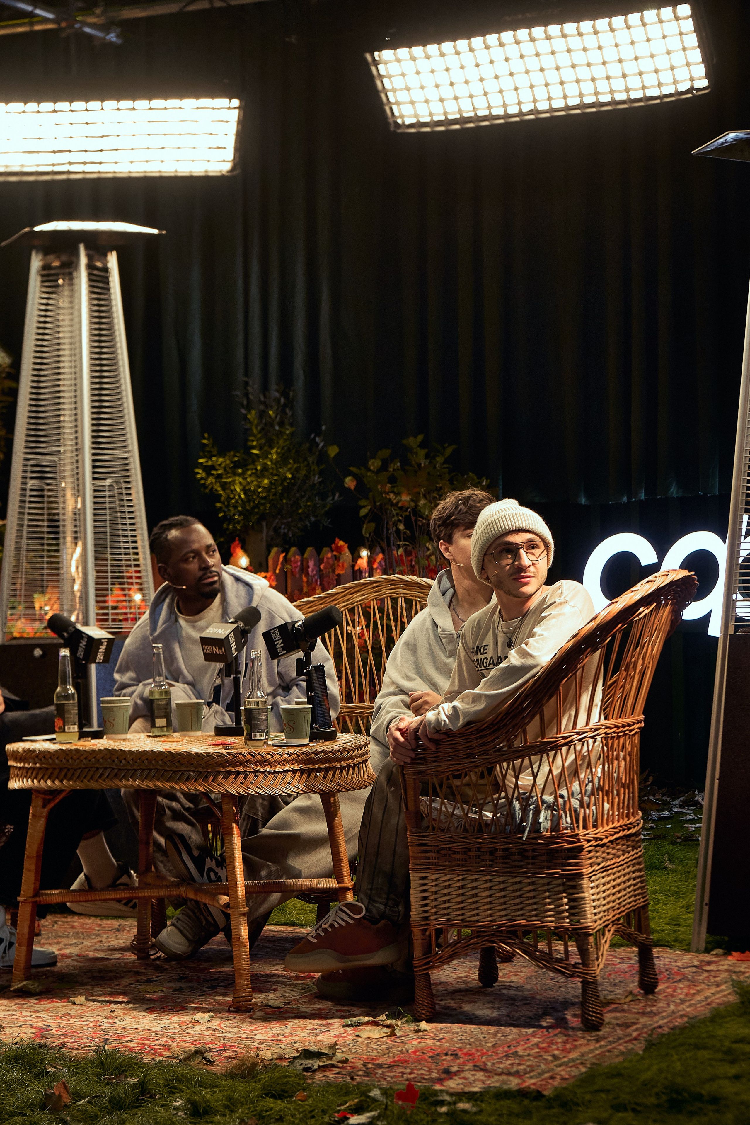 Бэстейдж «Летний подкаст № 1». Главная