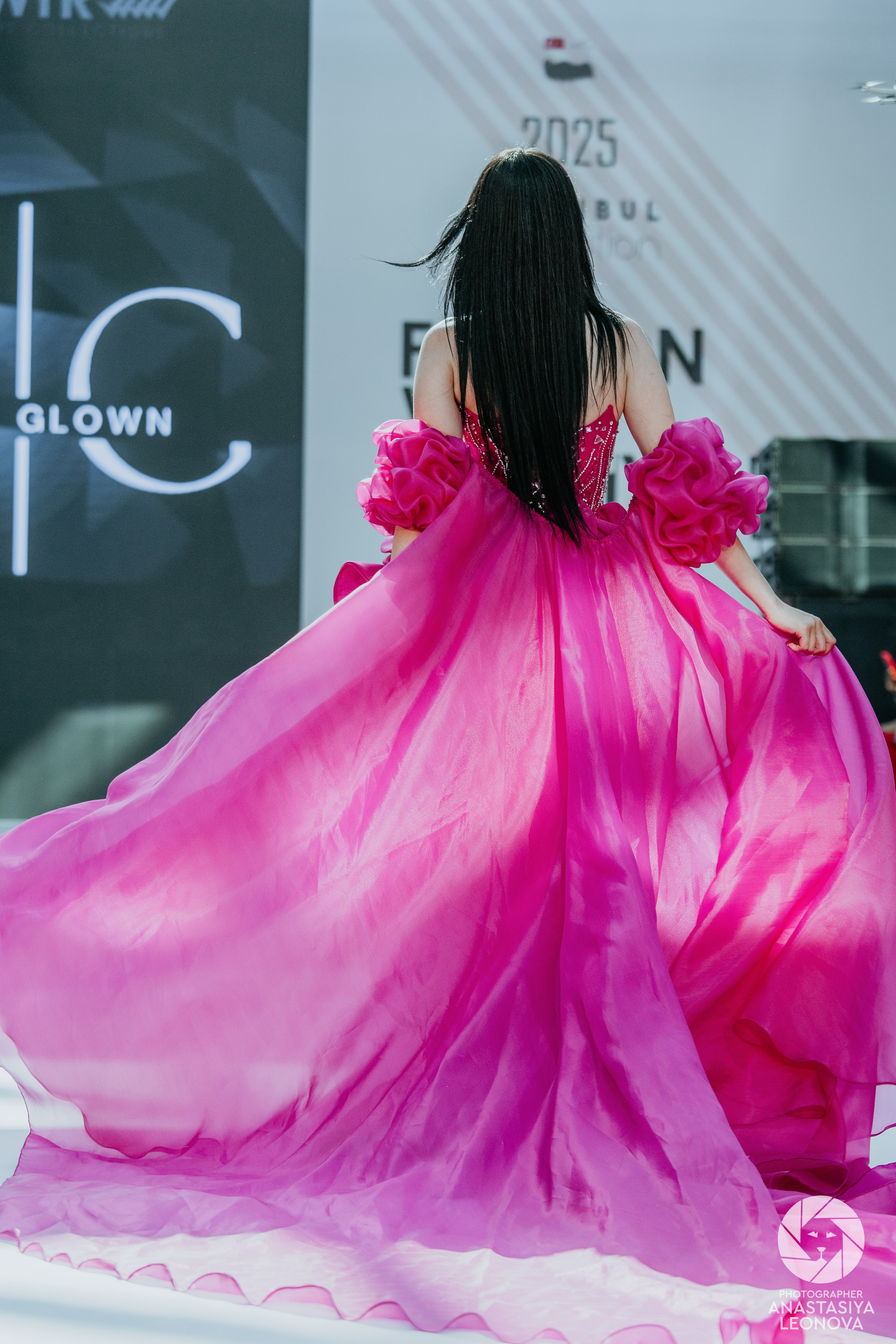 Fashion Week Türkiye [spring, 2025]. Anastasia Leonowa