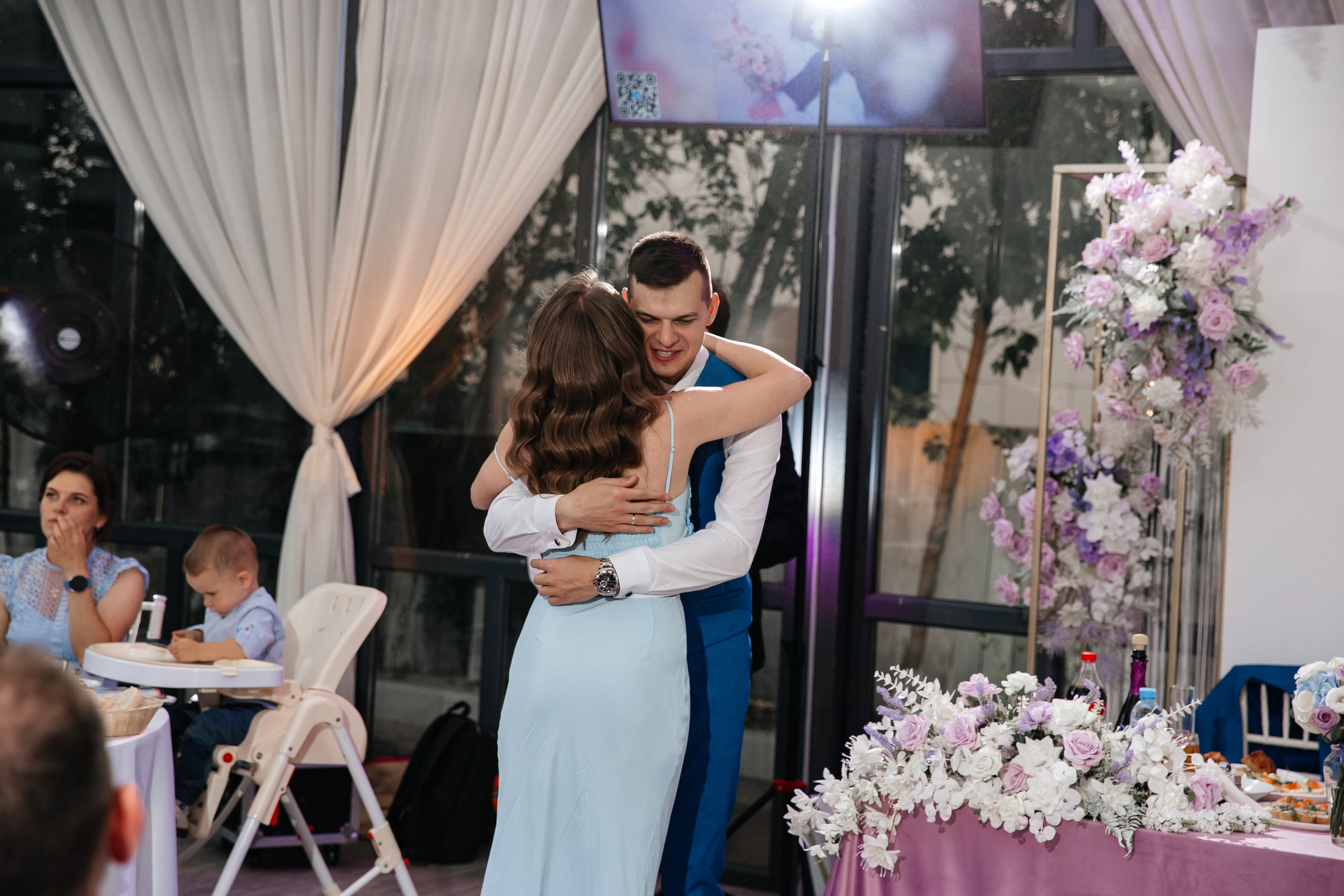 А&А — фотосессия на стадионе. Свадебный фотограф в Оренбурге Илья Володьков