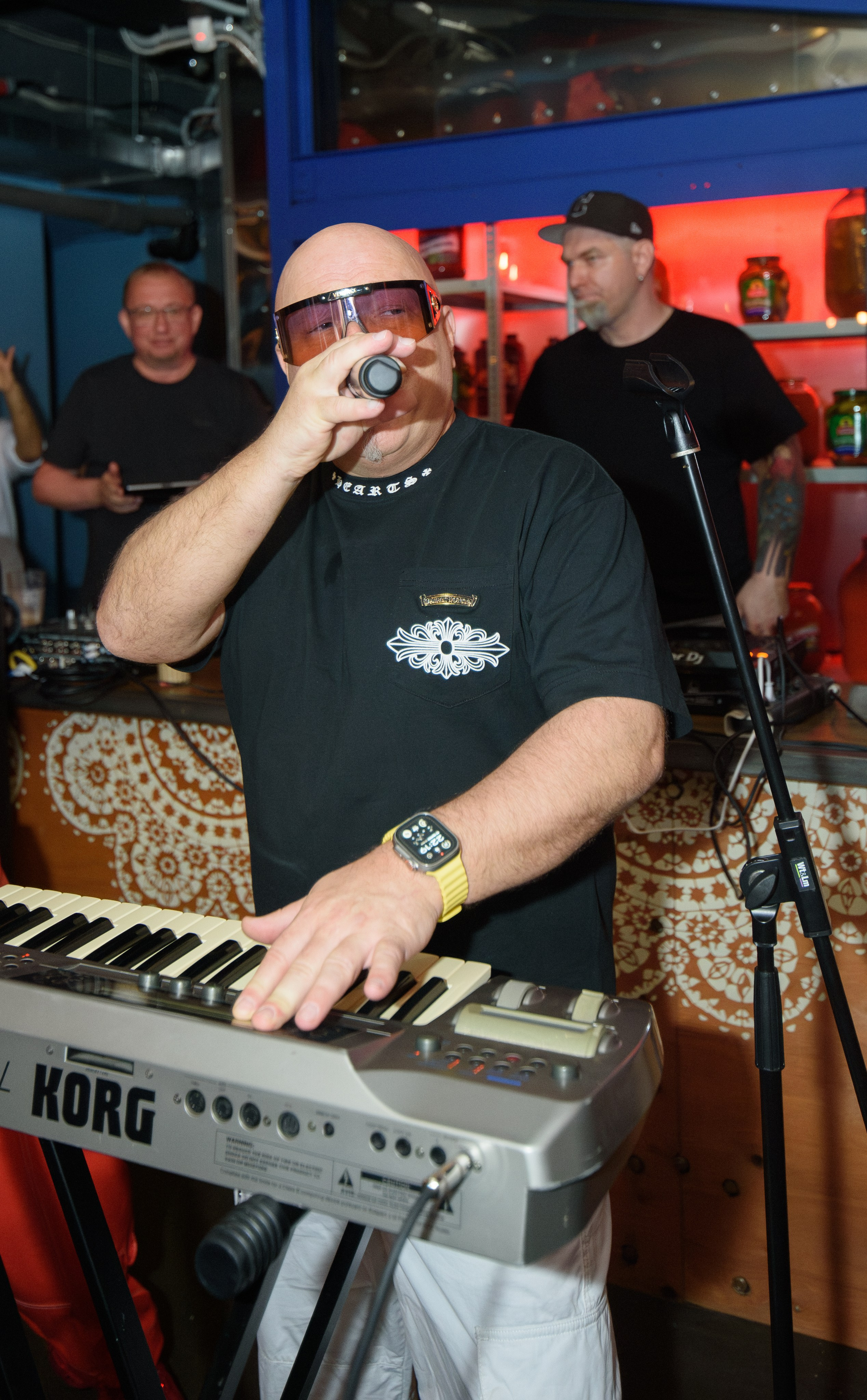 Открытие чебуречной-рюмочной «Петровна». Профессиональный спортивный фотограф в Санкт-Петербурге