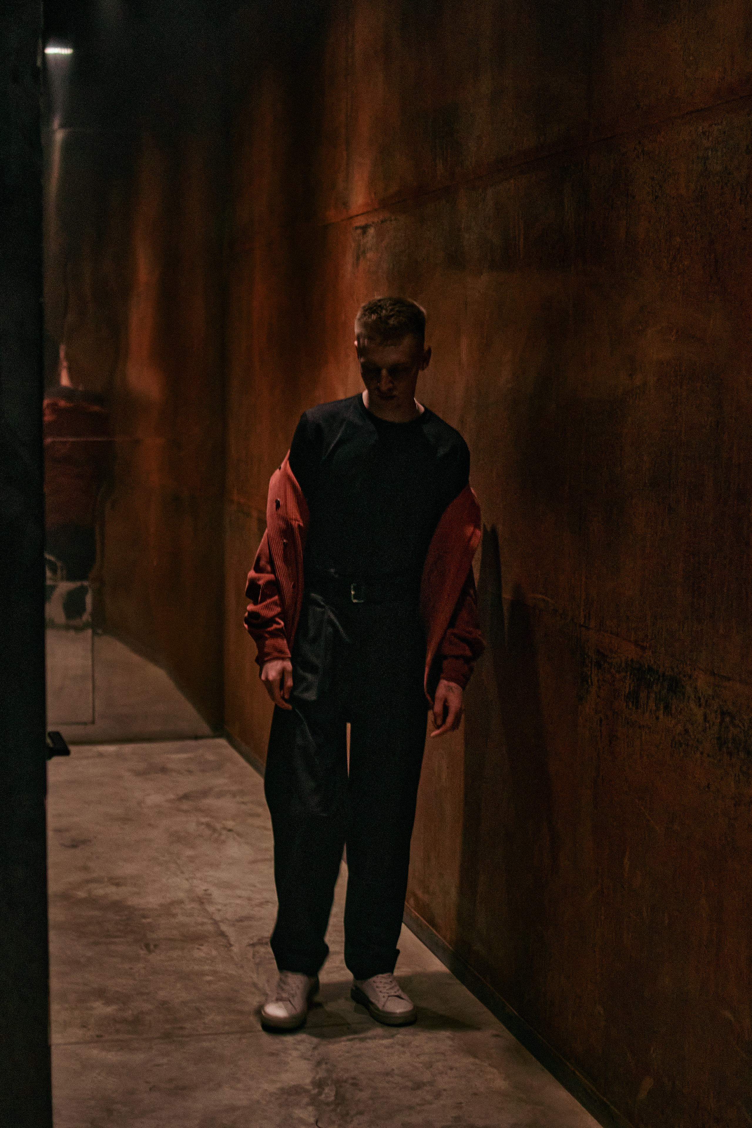 VALENTIN x SUPERMEALL. ANDY KIN Мужской и ню-фотограф в Москве