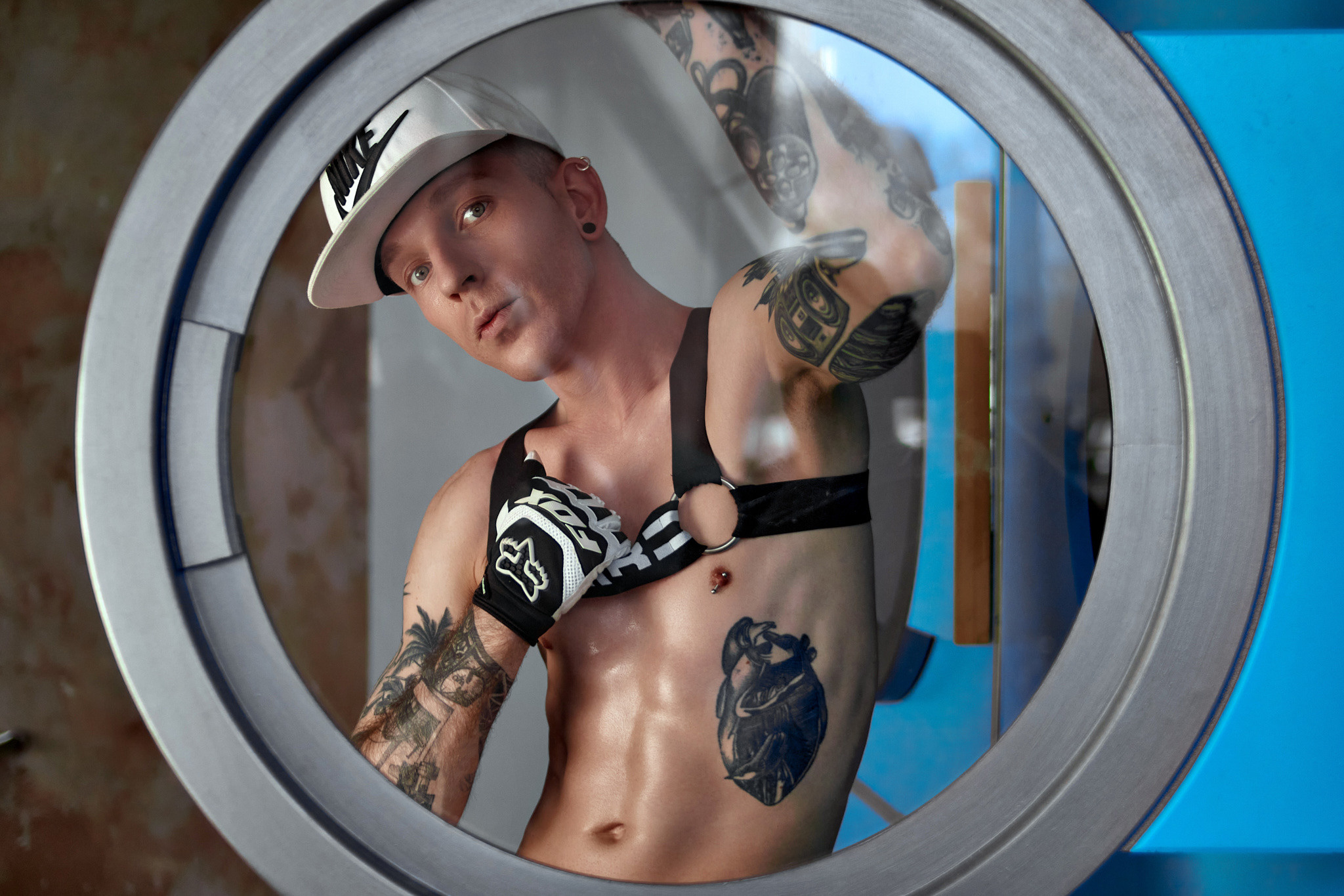 Eugene x Hot Househusband. ANDY KIN Мужской и ню-фотограф в Москве