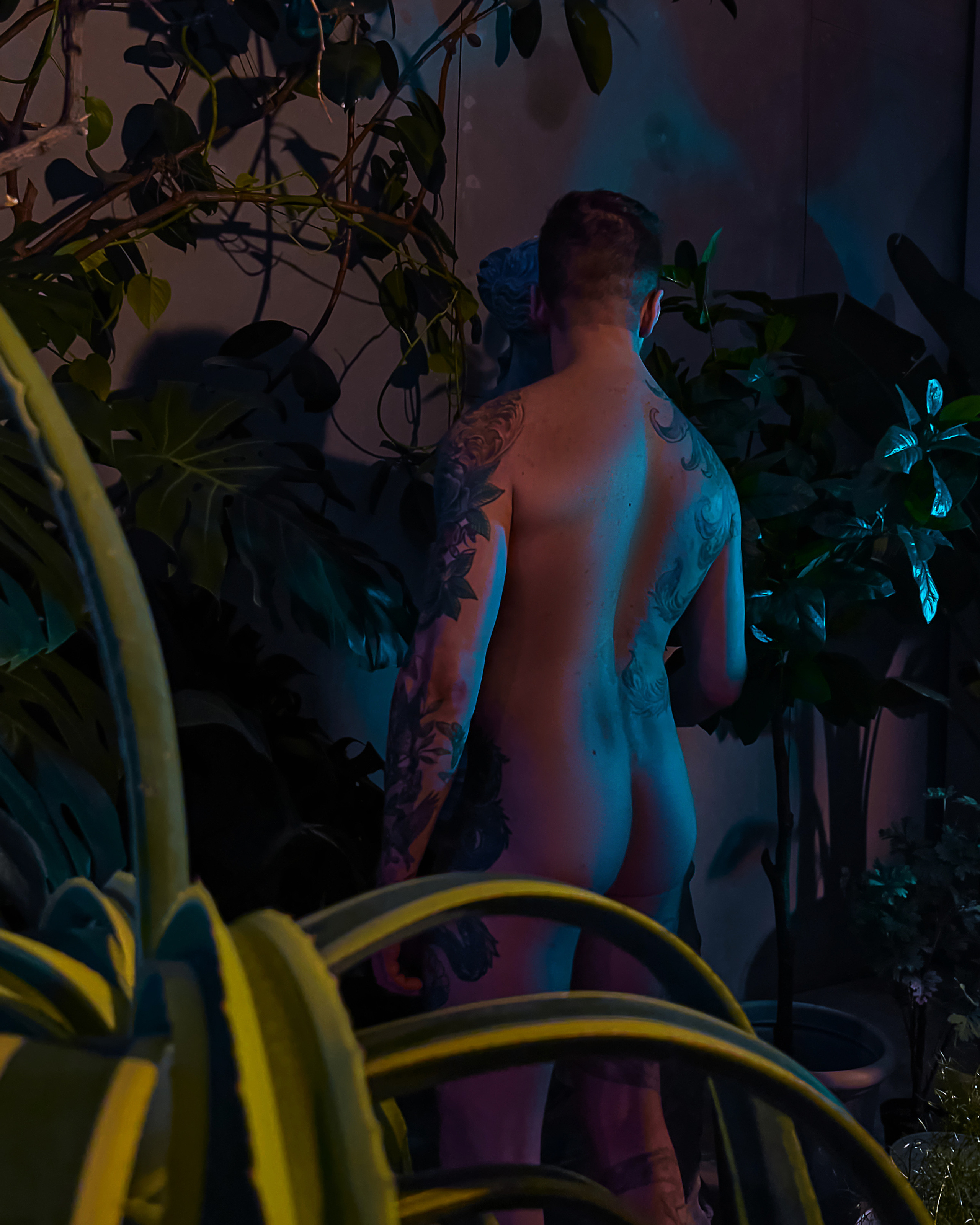 MOBILE 📱SHOTS. ANDY KIN Мужской и ню-фотограф в Москве